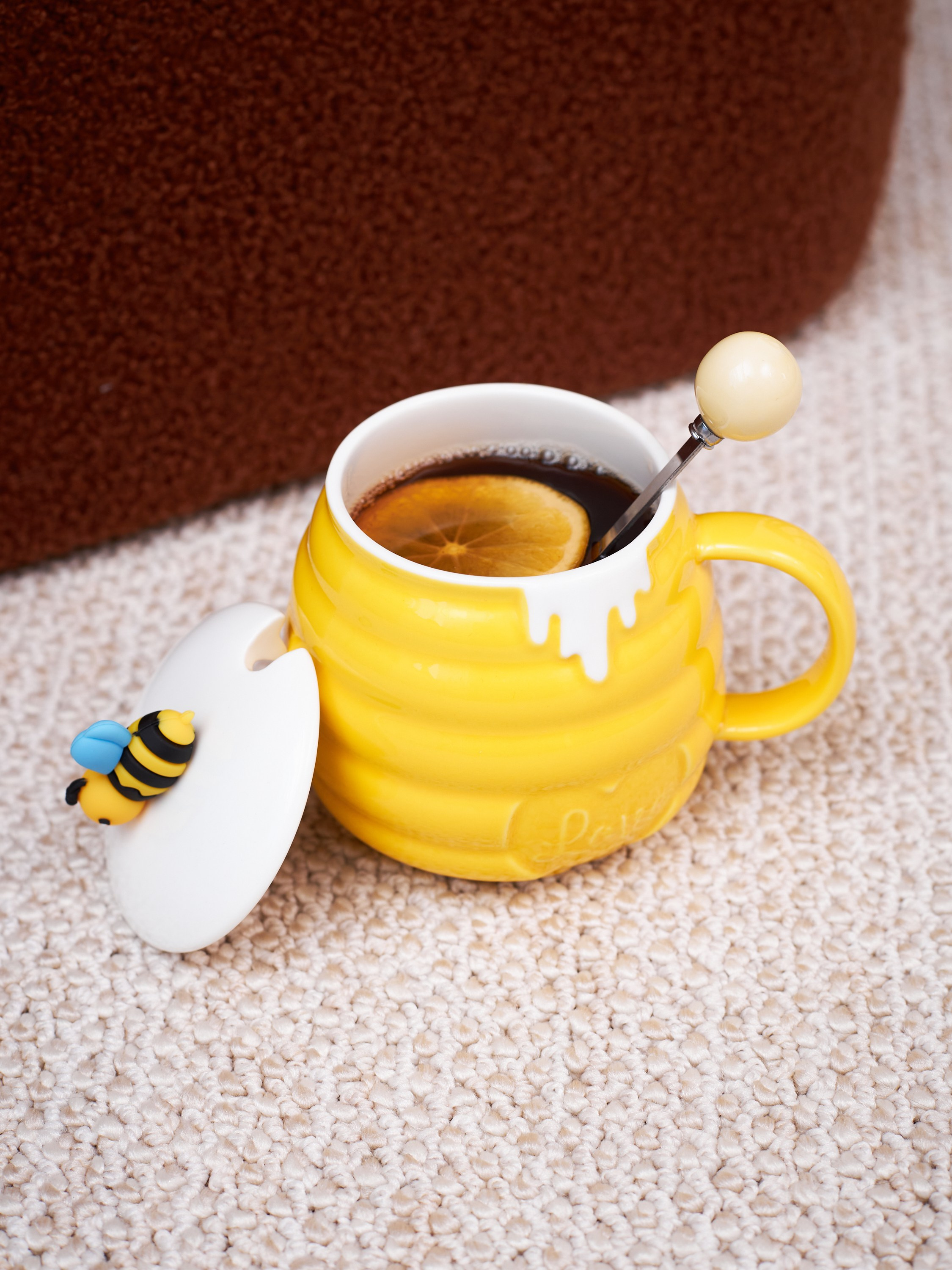 Фотосъемка посуды термосов Екатеринбург товары для кухни Wildberries ВБ Ozon предметка Екб заказать цена. Фотограф Екатеринбург Анастасия Жерновская | Маркетплейсы и нейрофото