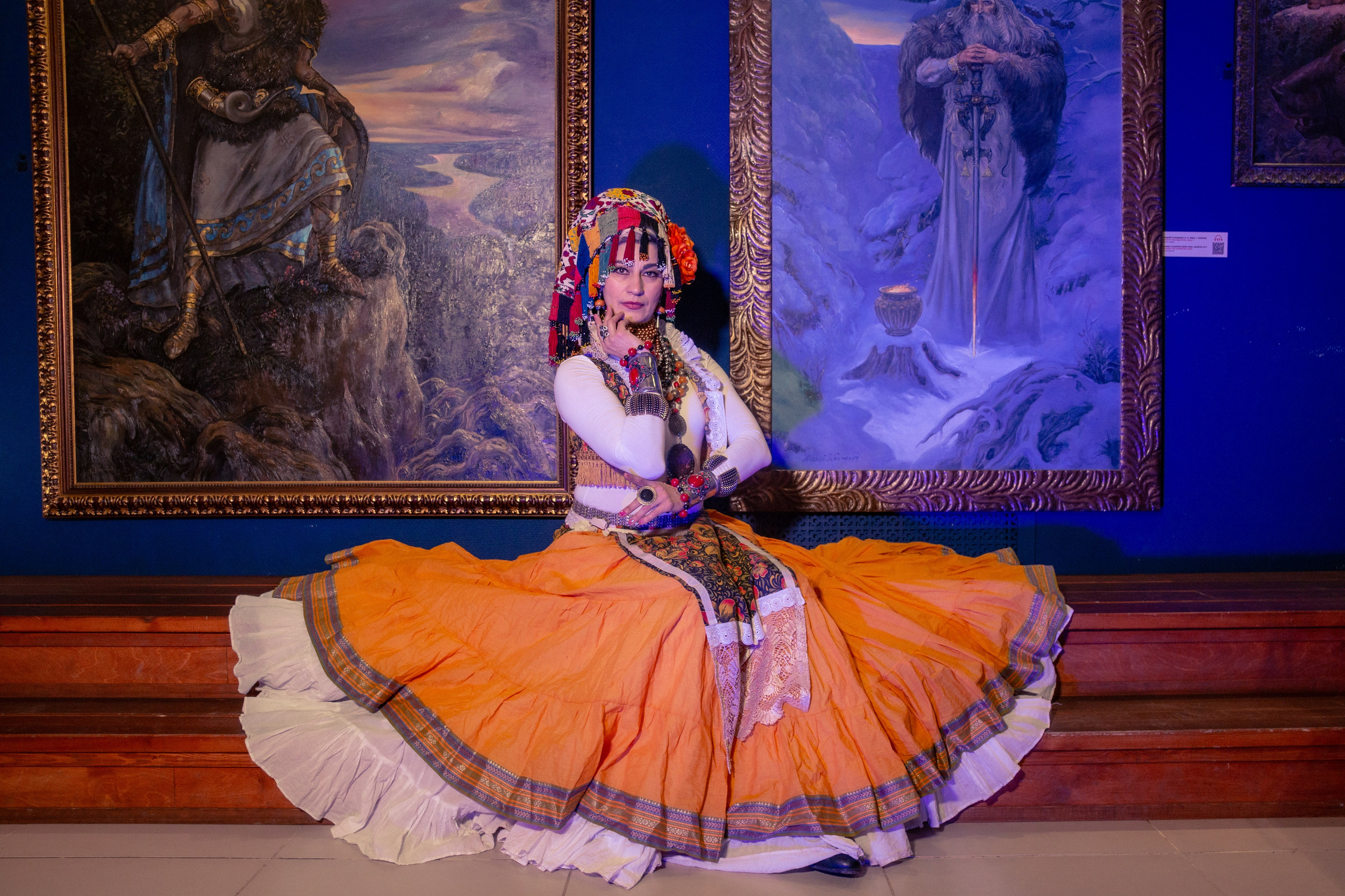 Танец в музее. Музей славянской мифологии. Модель Лана Чернявская. Ваш фотограф Северск | Томск