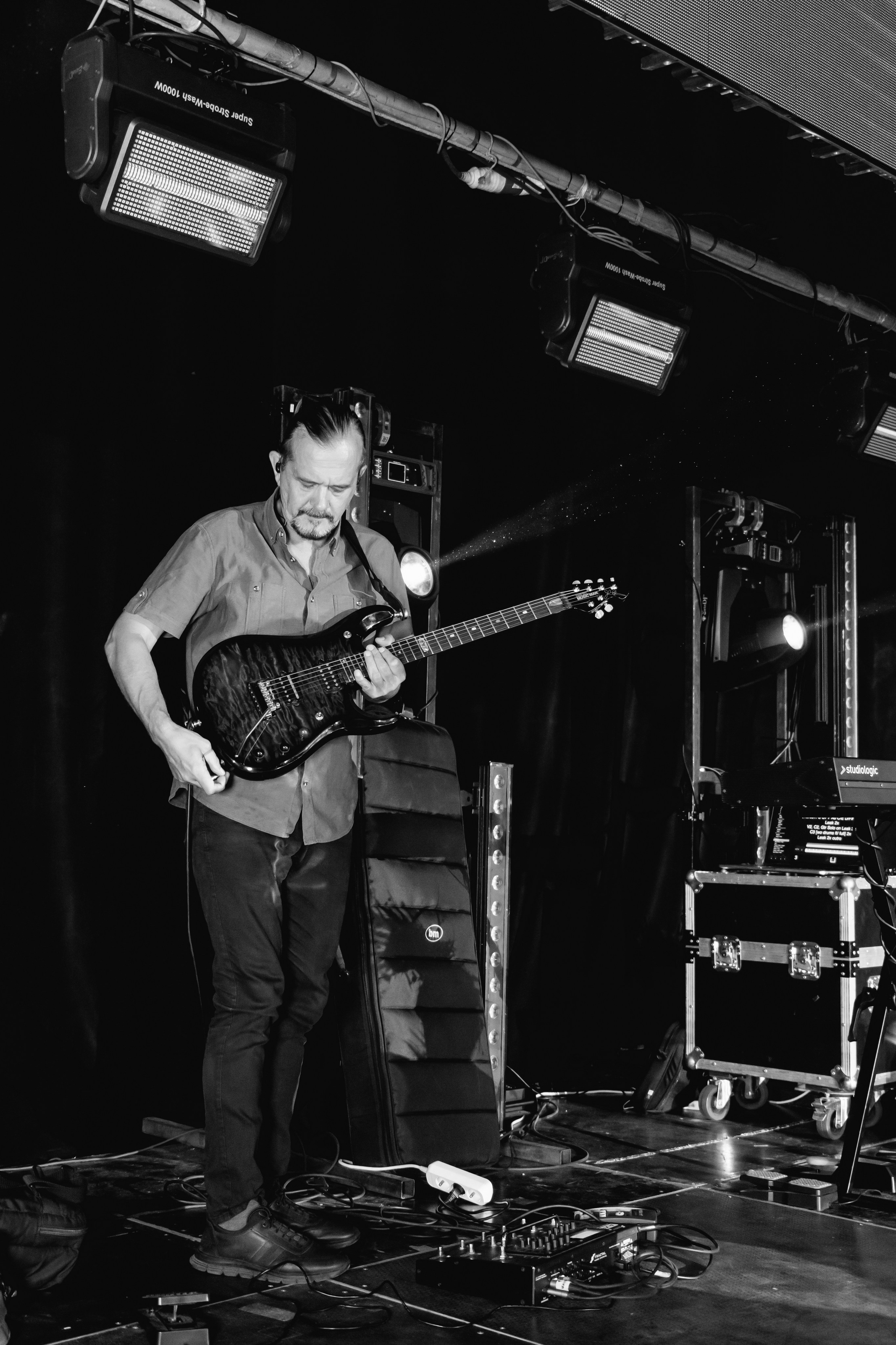 Backstage. Занимаюсь профессиональной фотографией и живу рядом с Байкалом. Работаю в разных жанрах