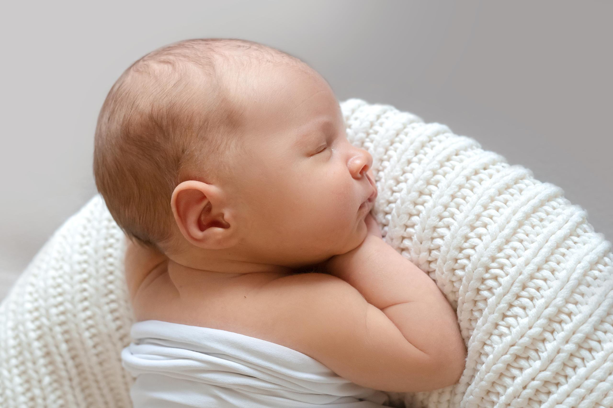 Степан. Мила Посвит Фотограф новорожденных в Тобольске