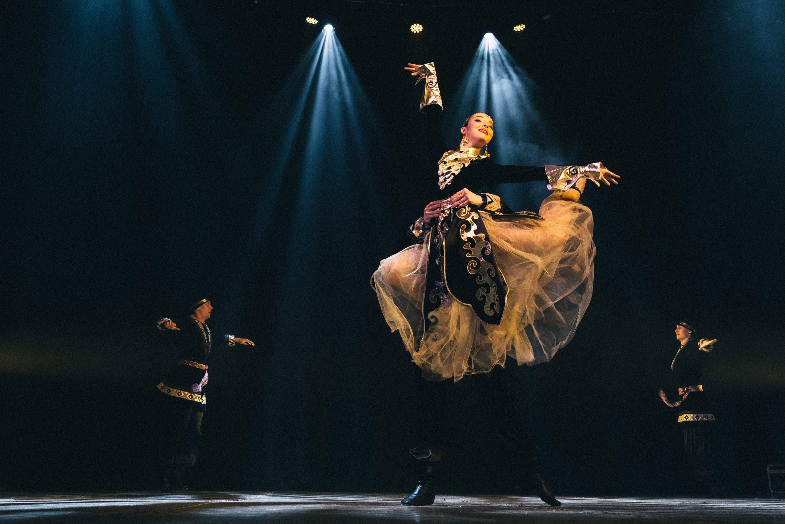 Отчётный концерт КемГИК. Фотограф Кемерово | Сергей