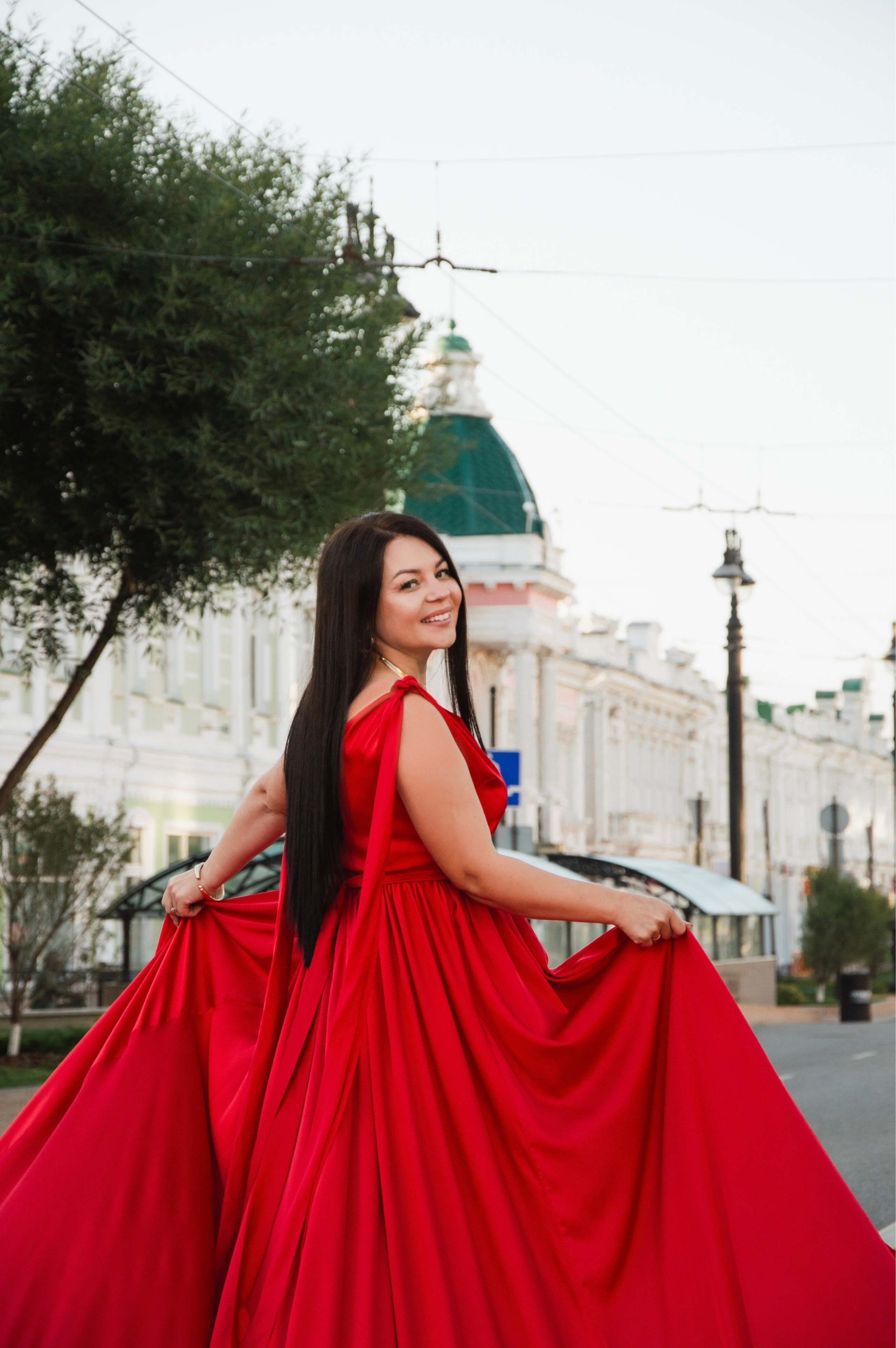 Летящие платья. Мобильный фотограф в Омске