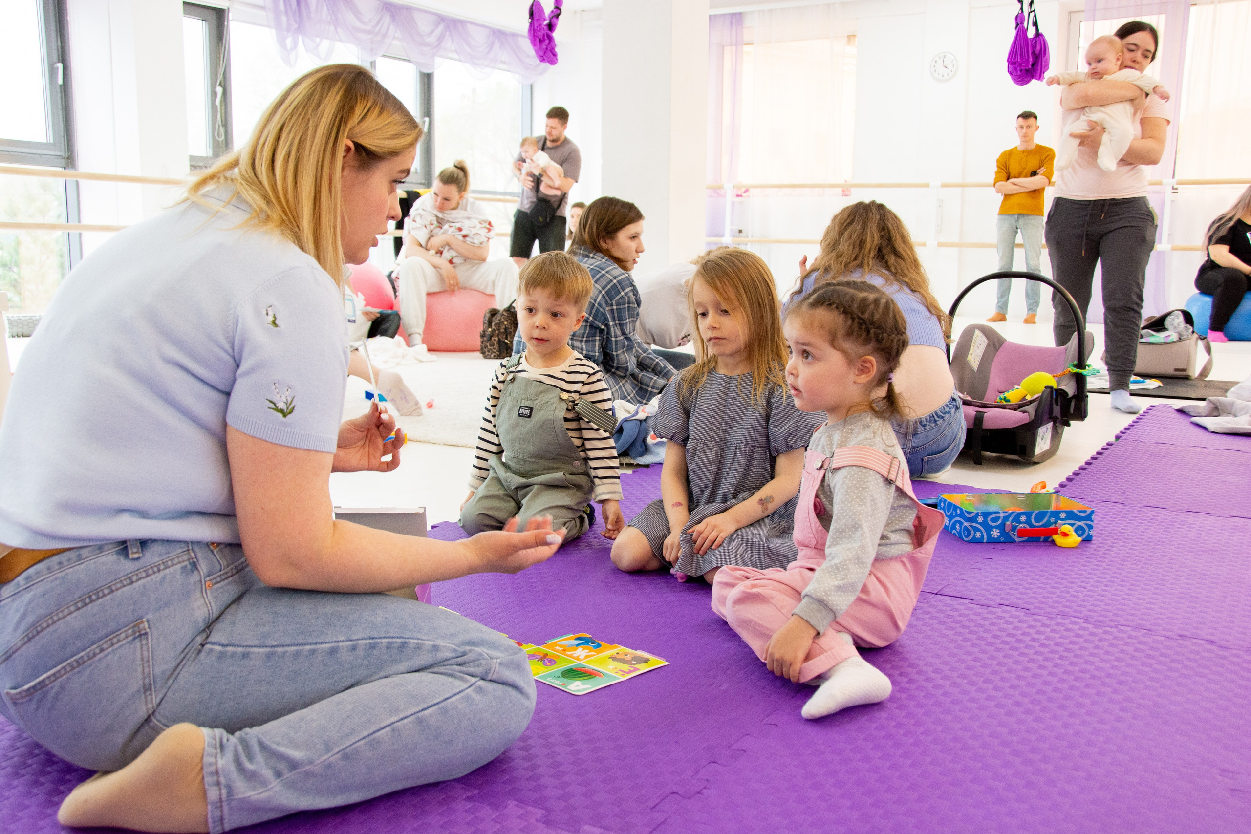 Посиделки мамочек. 9 месяцев. Семейный и репортажный фотограф в Хабаровске Татьяна Болычева
