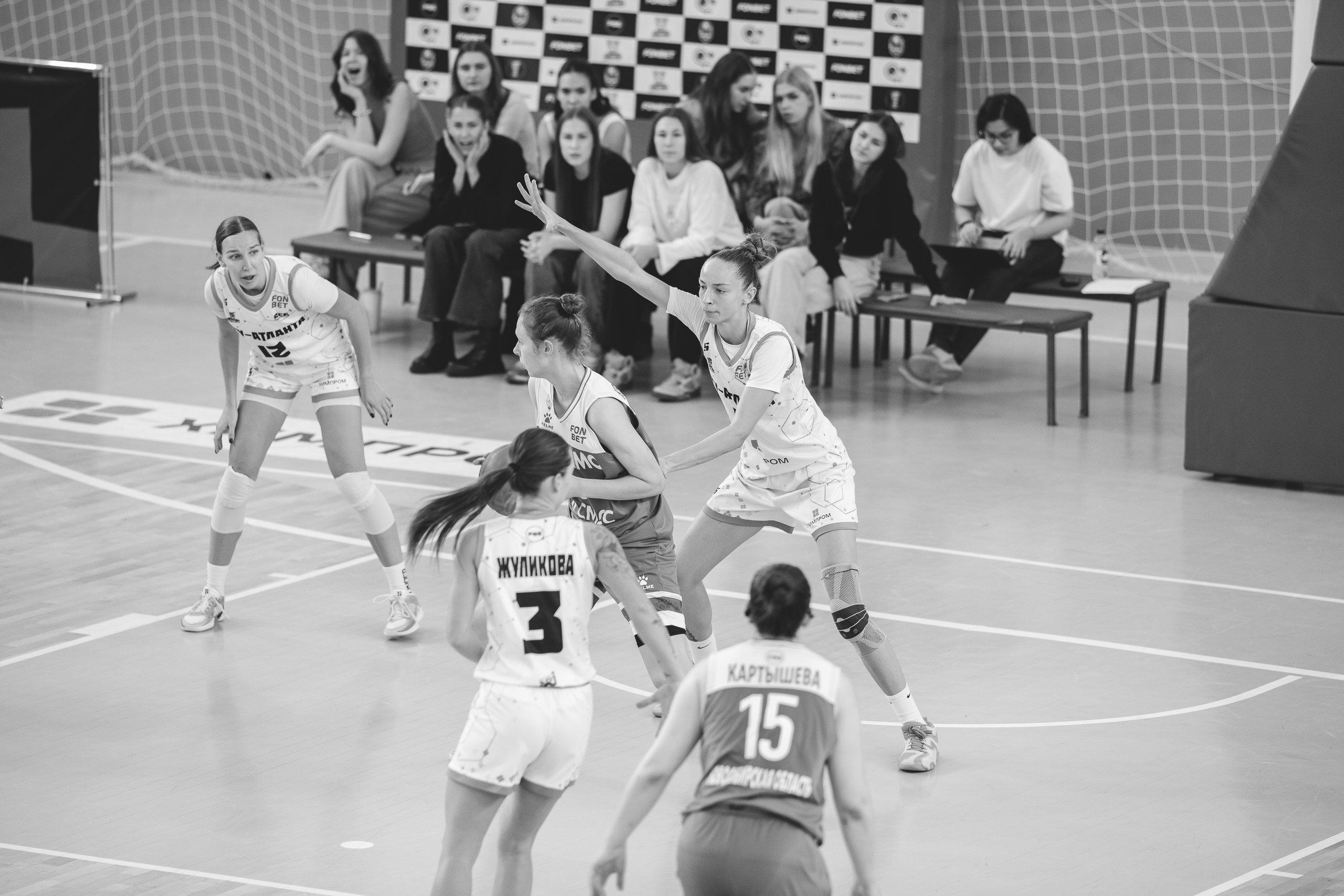 ЧГУ-Атланта — Динамо / 2 игра. Фотография