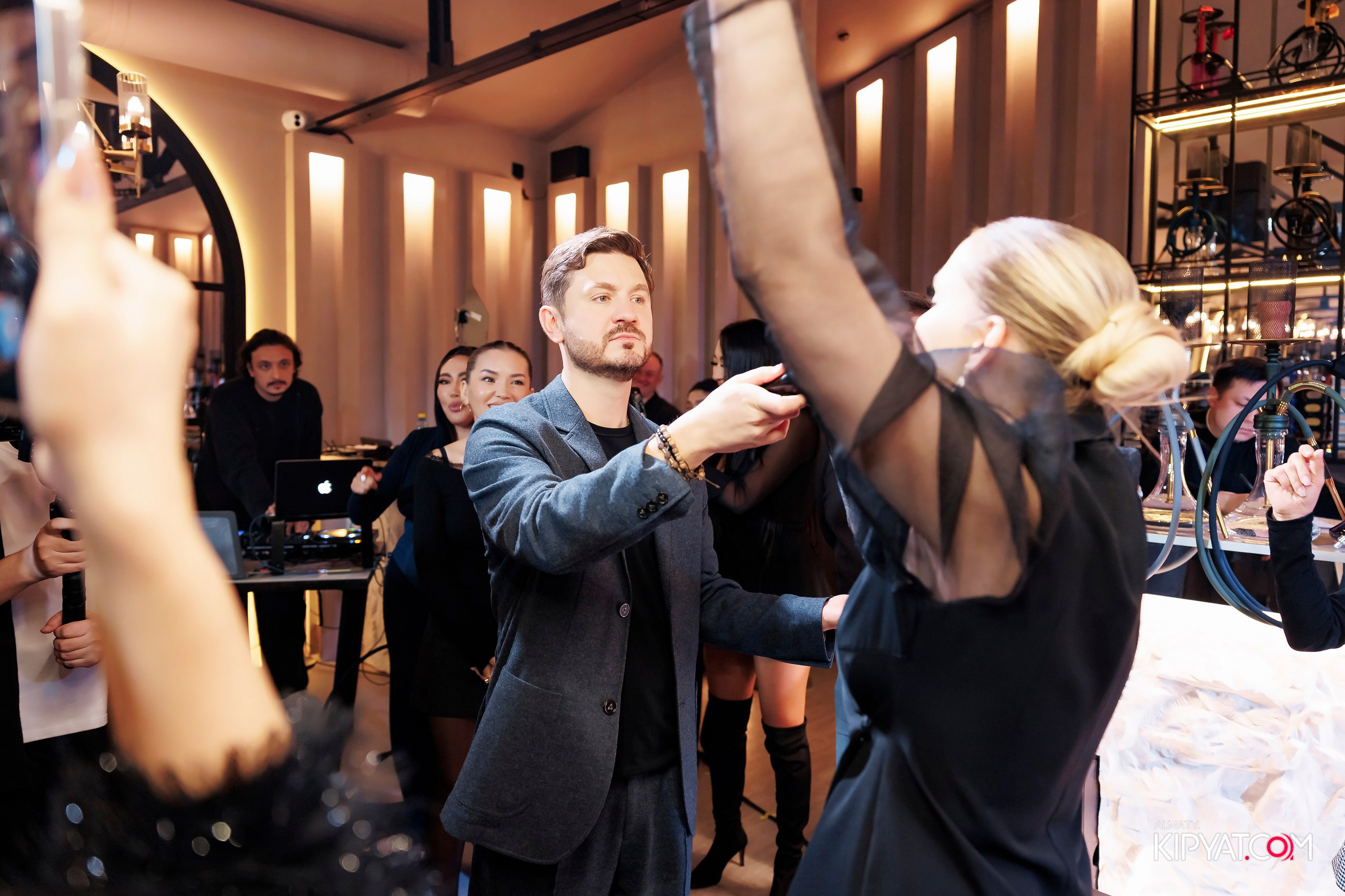 SAHARA. КИПЯТКОМ АЛМАТЫ! Фотосъемка мероприятий в Алматы