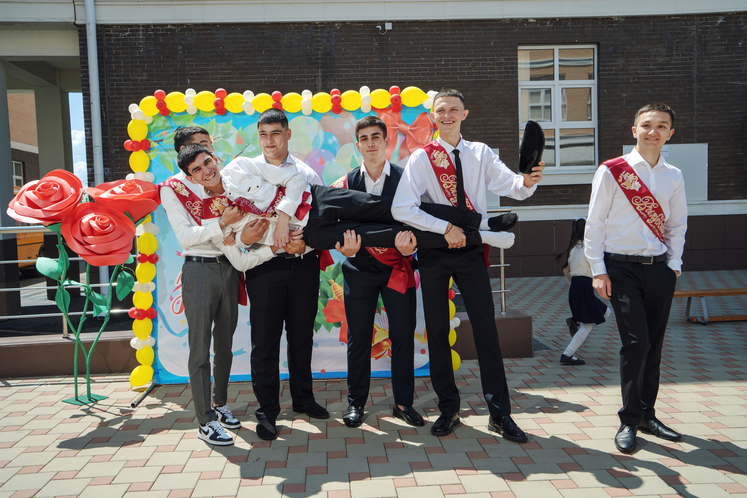 Последний звонок и вручение аттестатов 2022