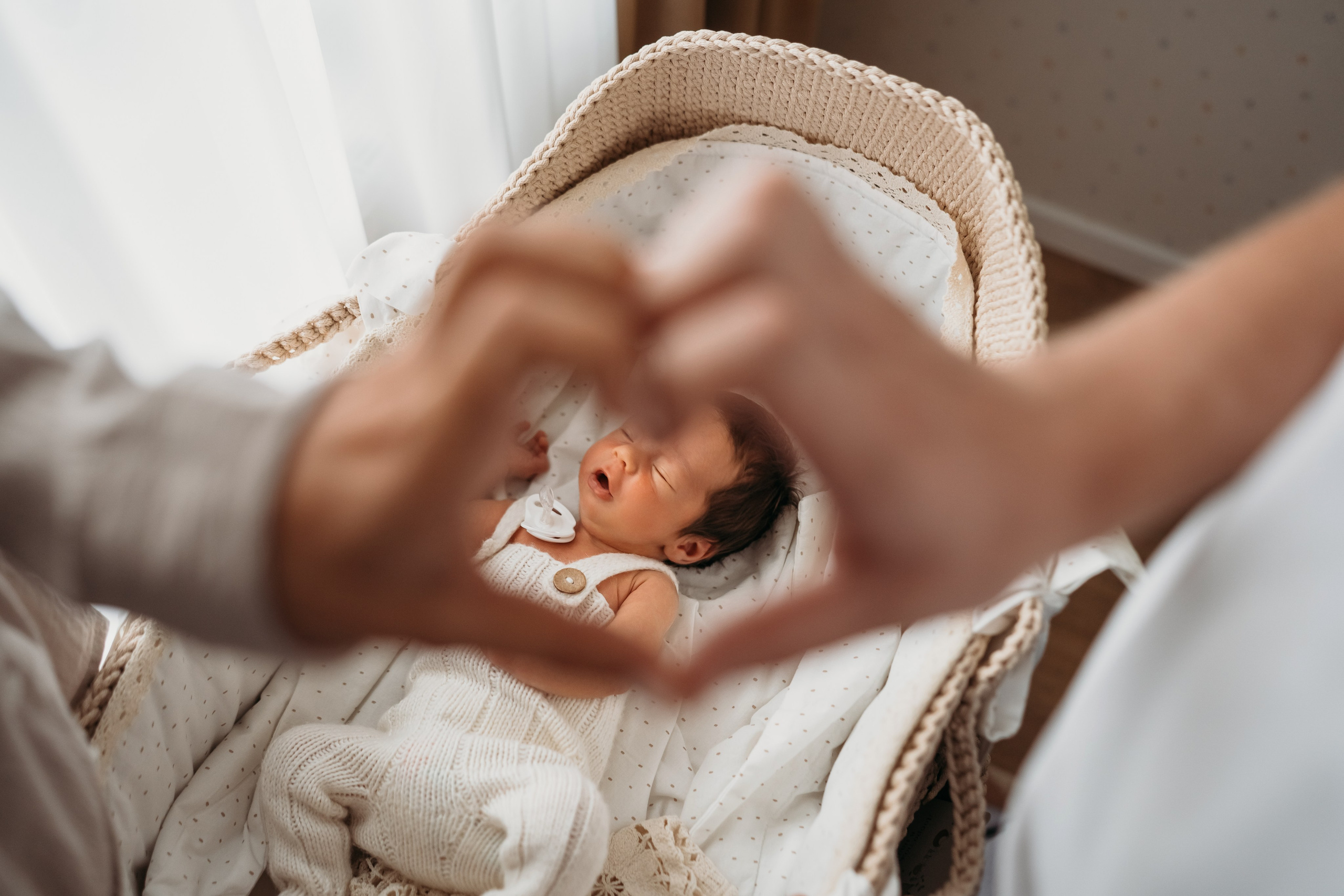 Фотограф Новорожденных в Москве. Семейные истории в стиле LIFE