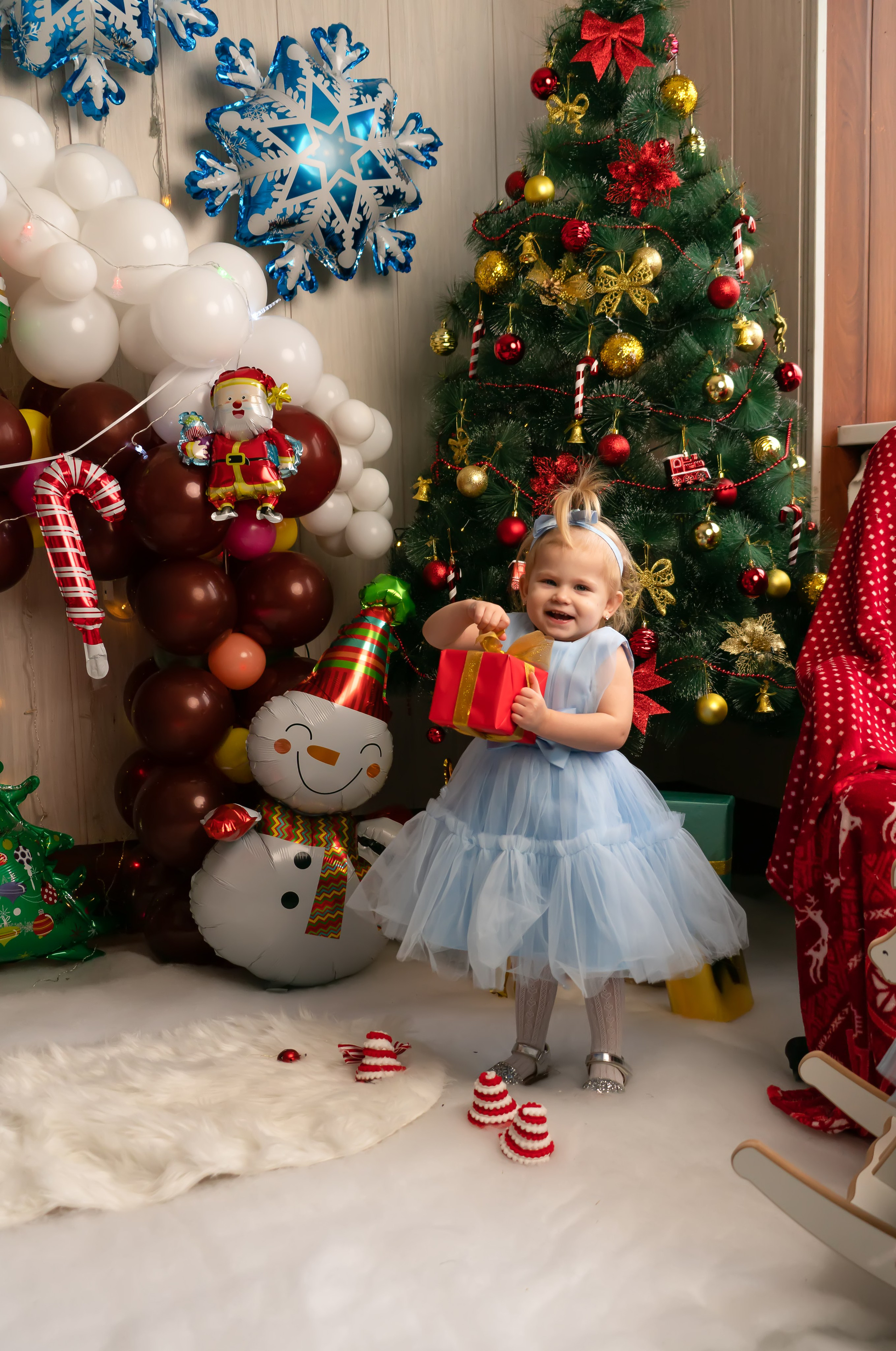 Бабушка и 2 сестренки- Новый год. Семейный и детский фотограф Тула Ясногорск Тульская область Надежда Кукушкина