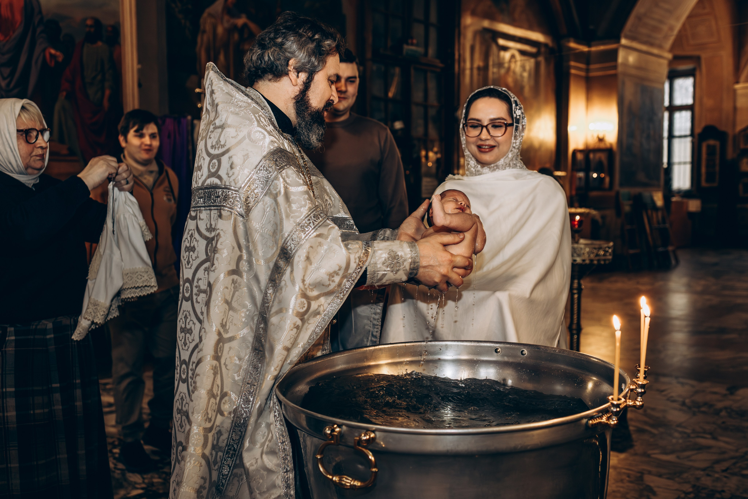 Крещение в Храме Воскресения Словущего в Даниловской Слободе. Главная