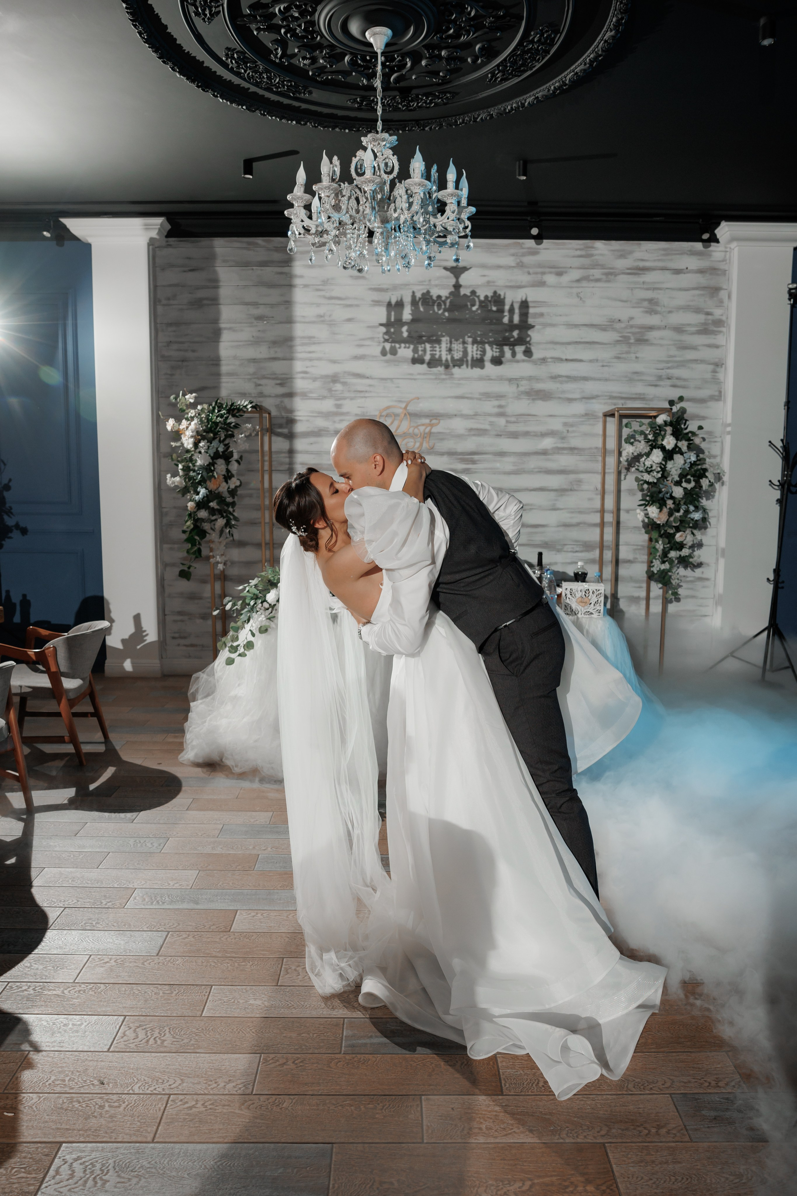 Полина и Дмитрий, загородный клуб «Барин», ЗАГС в г. Пушкино. Свадебный и репортажный фотограф (Москва, Королев и другие)