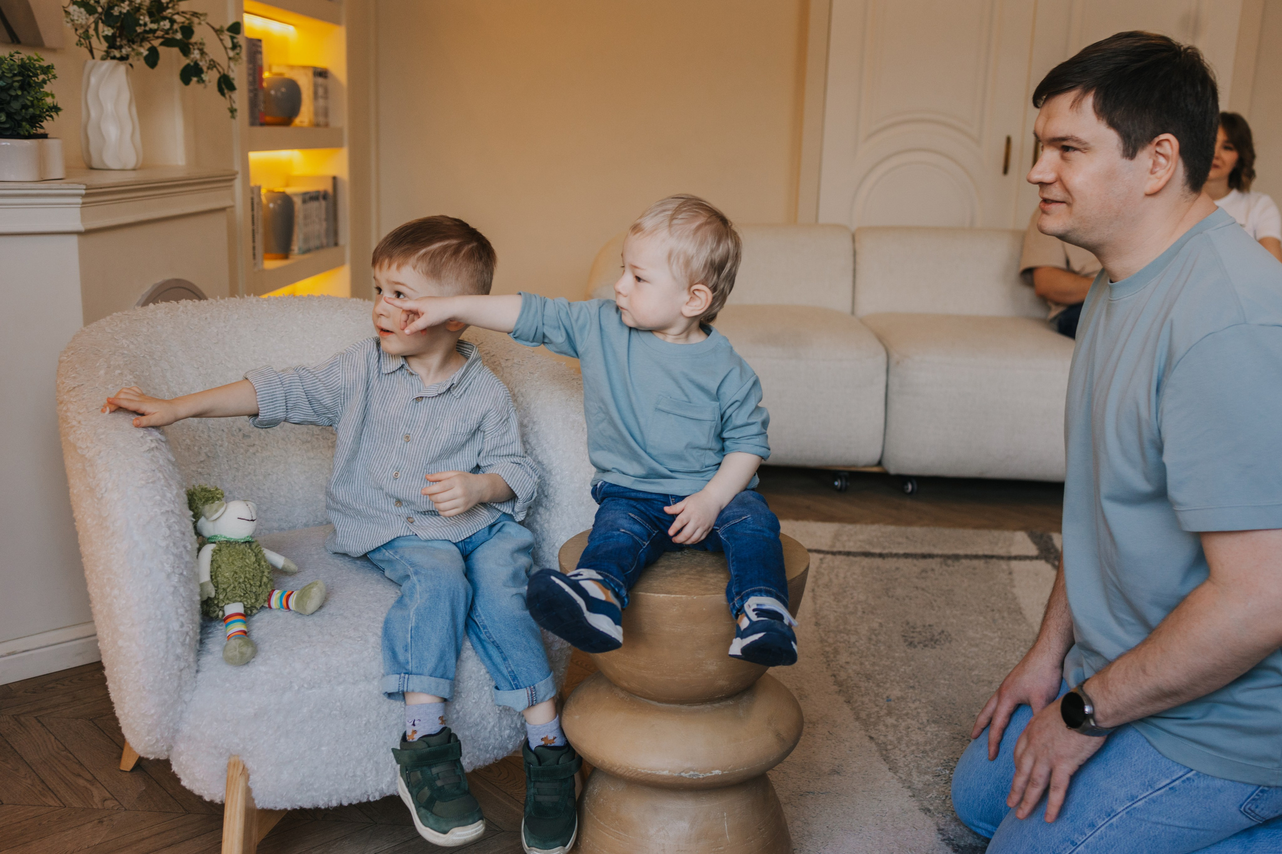 Большая семья. Домашняя фотосессия