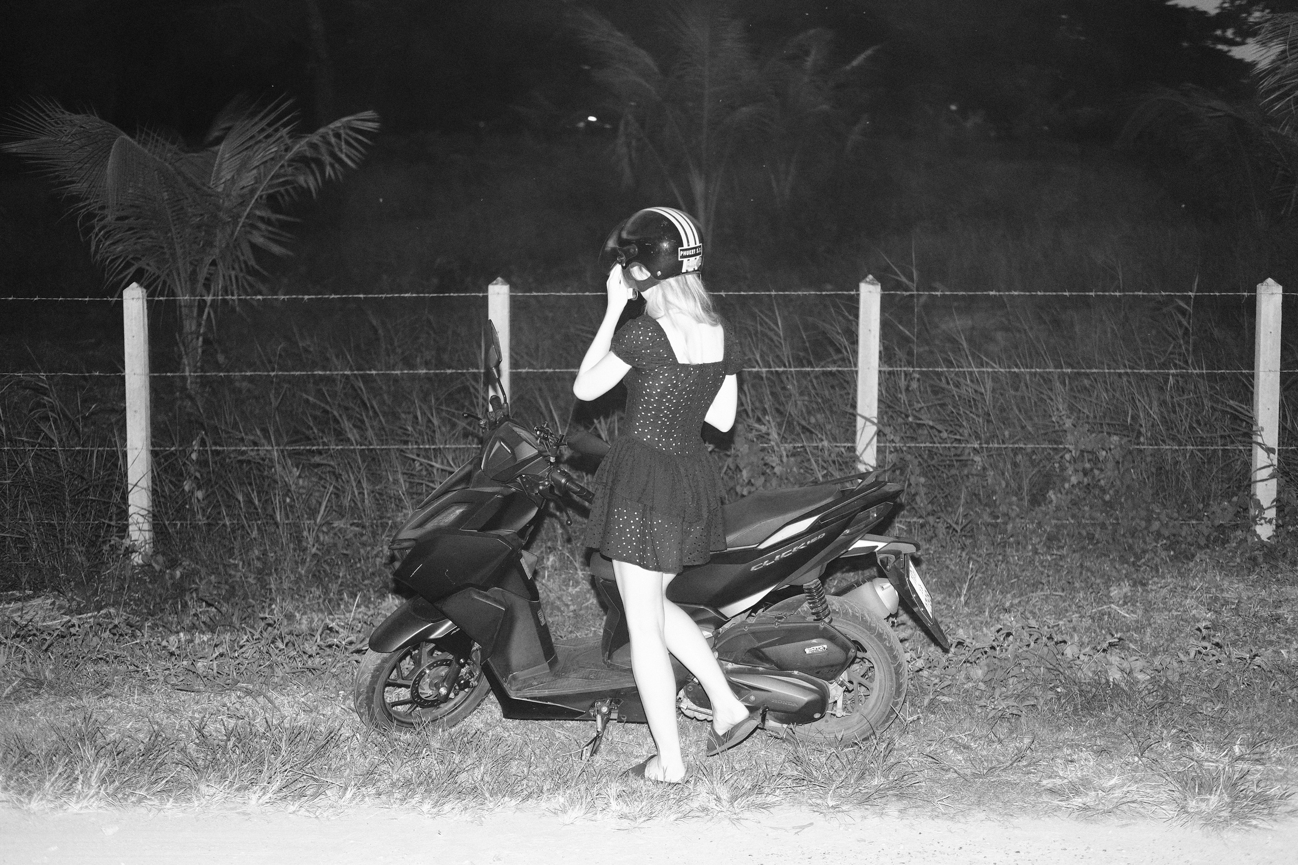 Nadya. Vanyazaramkami