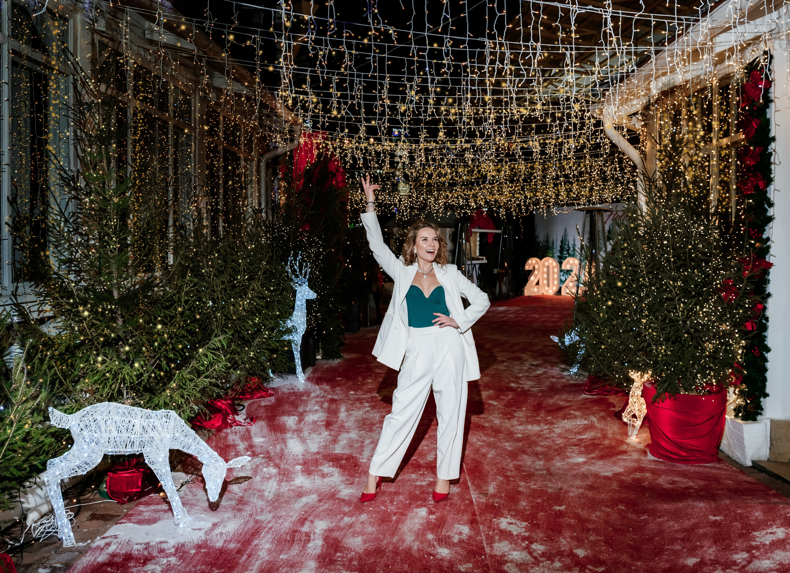 НОВЫЙ ГОД | 31.12.2023 | МО, ресторан «Веранда у дачи». МашаШарики | Декоратор | Москва