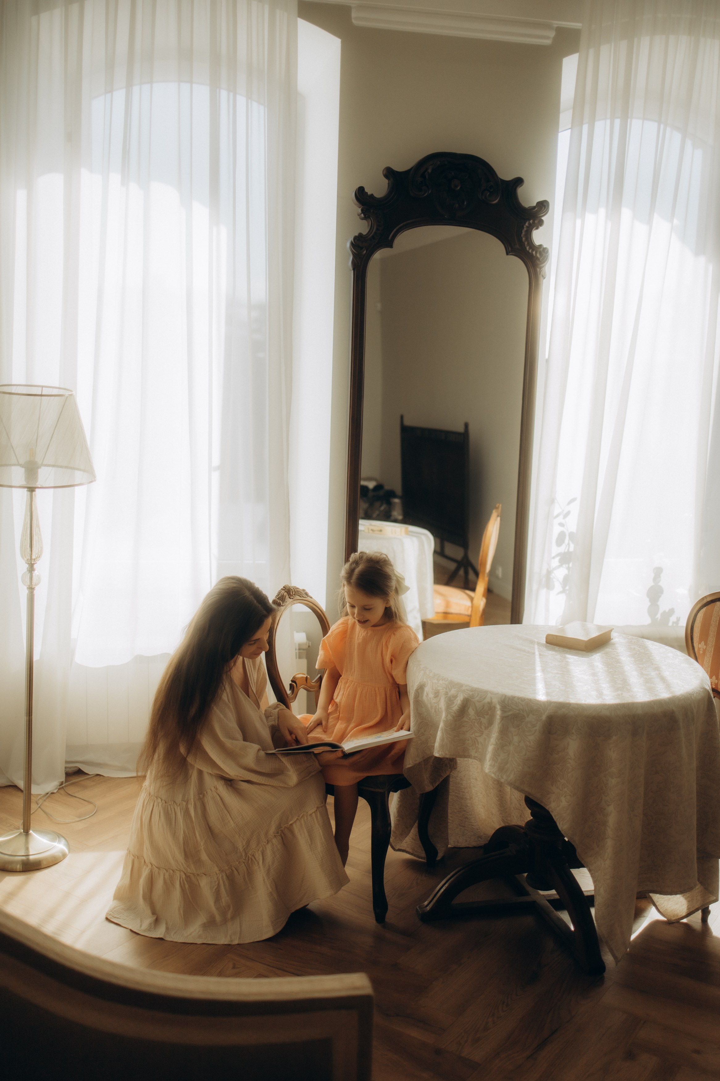 фотосессия новорожденного, фотосессия новорожденных, ньюборн, пушкин, павловск, спб, семейная фотосессия, семейная съёмка, мама и дочка, фотосессия в студии