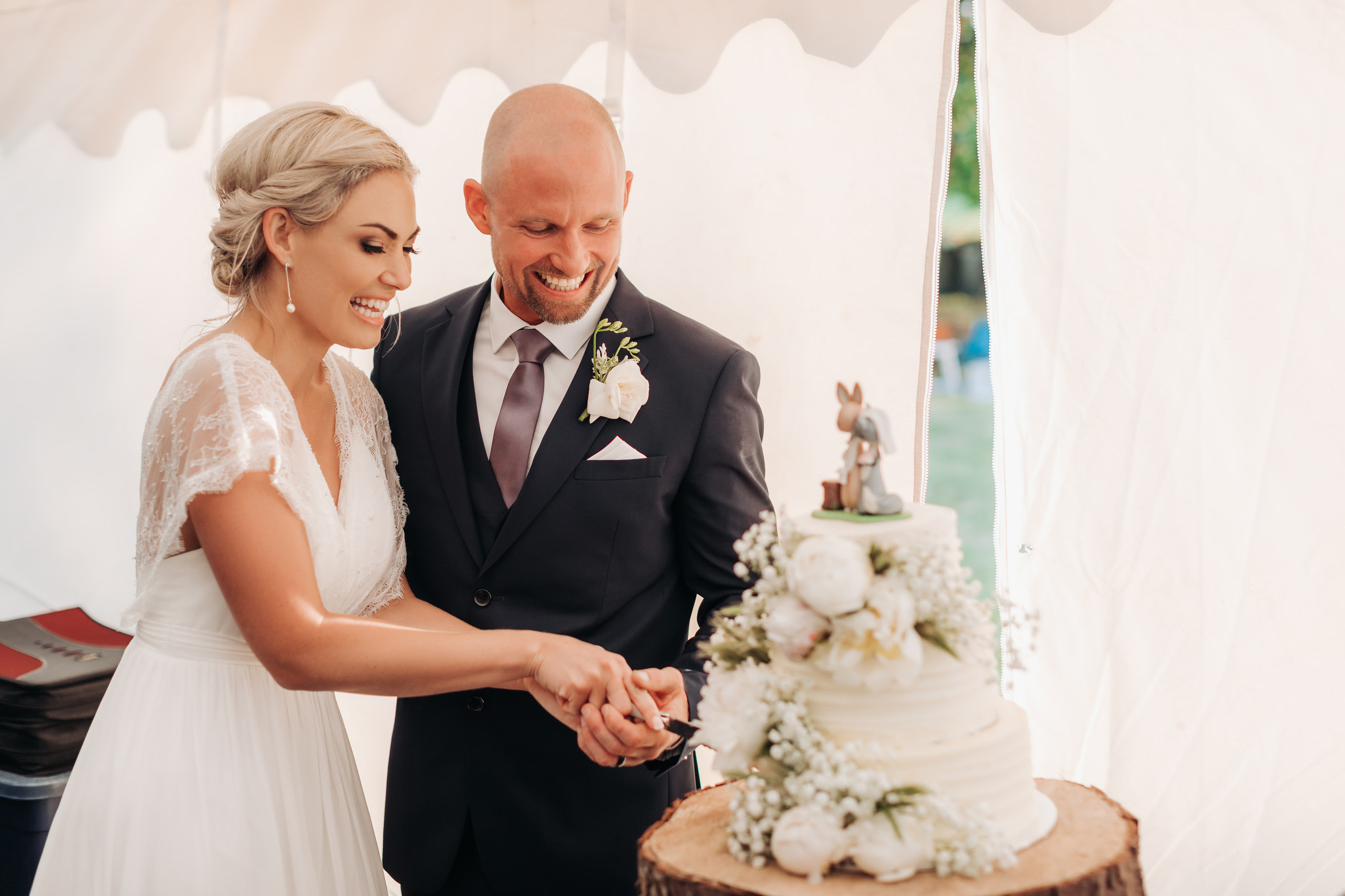 Wedding photographer in Tbilisi & Saint-Petersburg (Spb). Destination wedding photographer Peter Letu