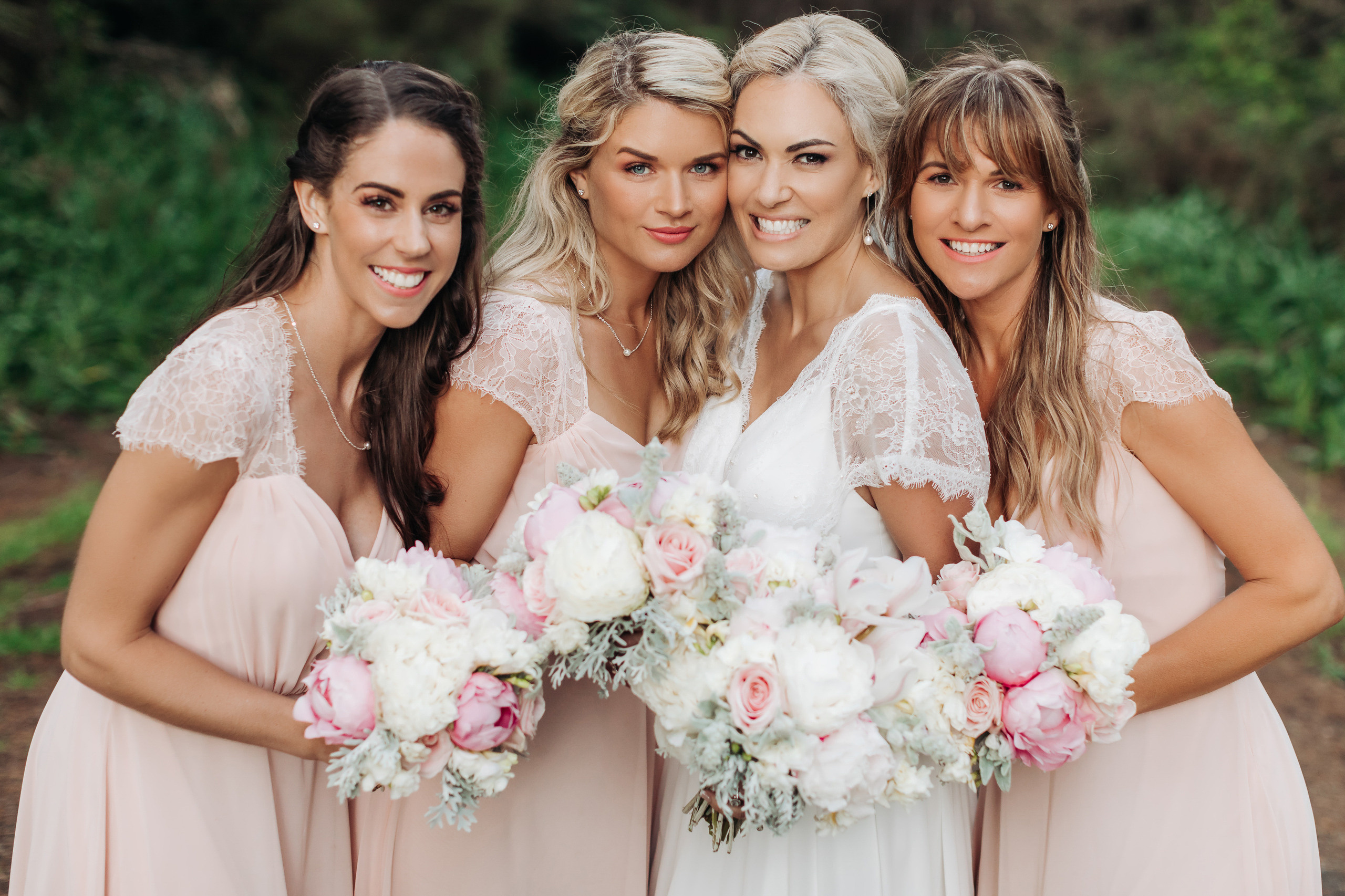 Wedding photographer in Tbilisi & Saint-Petersburg (Spb). Destination wedding photographer Peter Letu