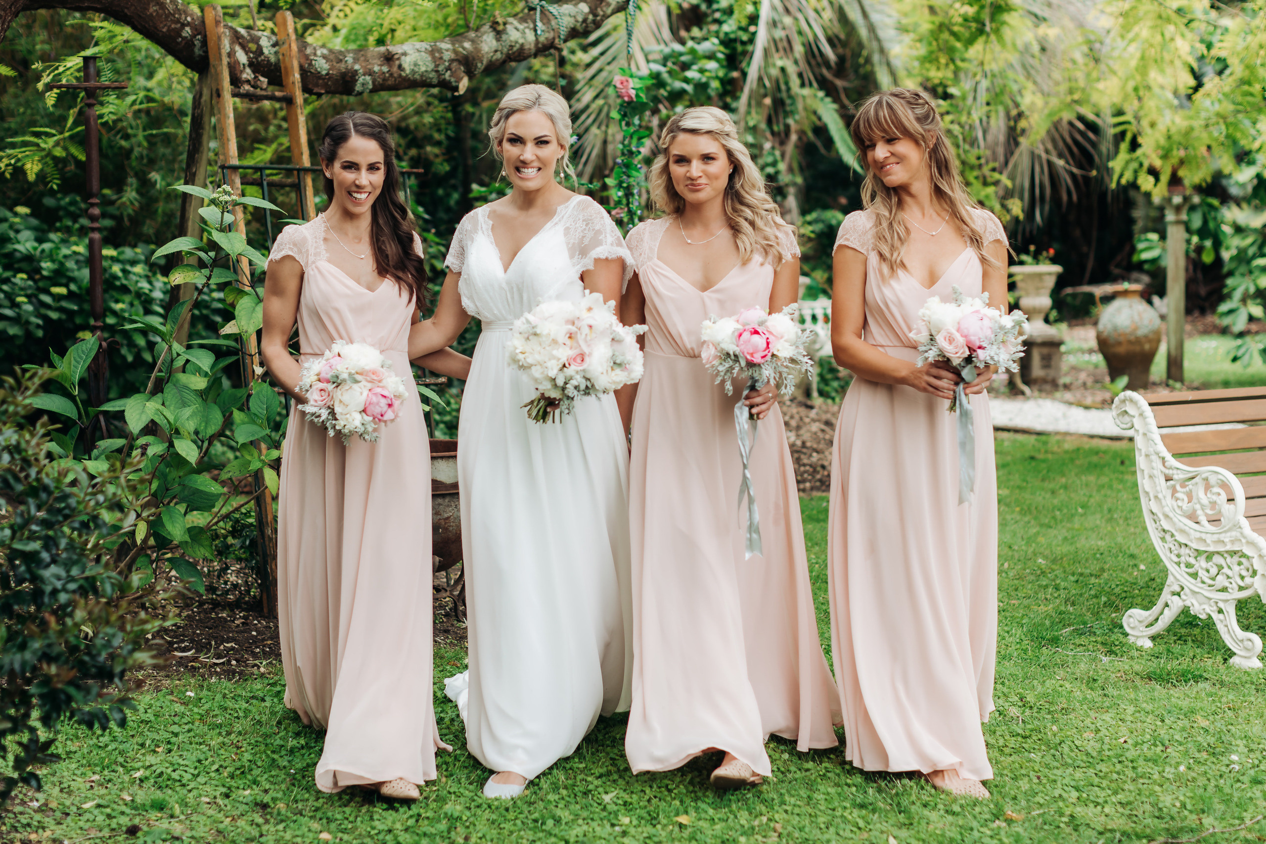 Wedding photographer in Tbilisi & Saint-Petersburg (Spb). Destination wedding photographer Peter Letu