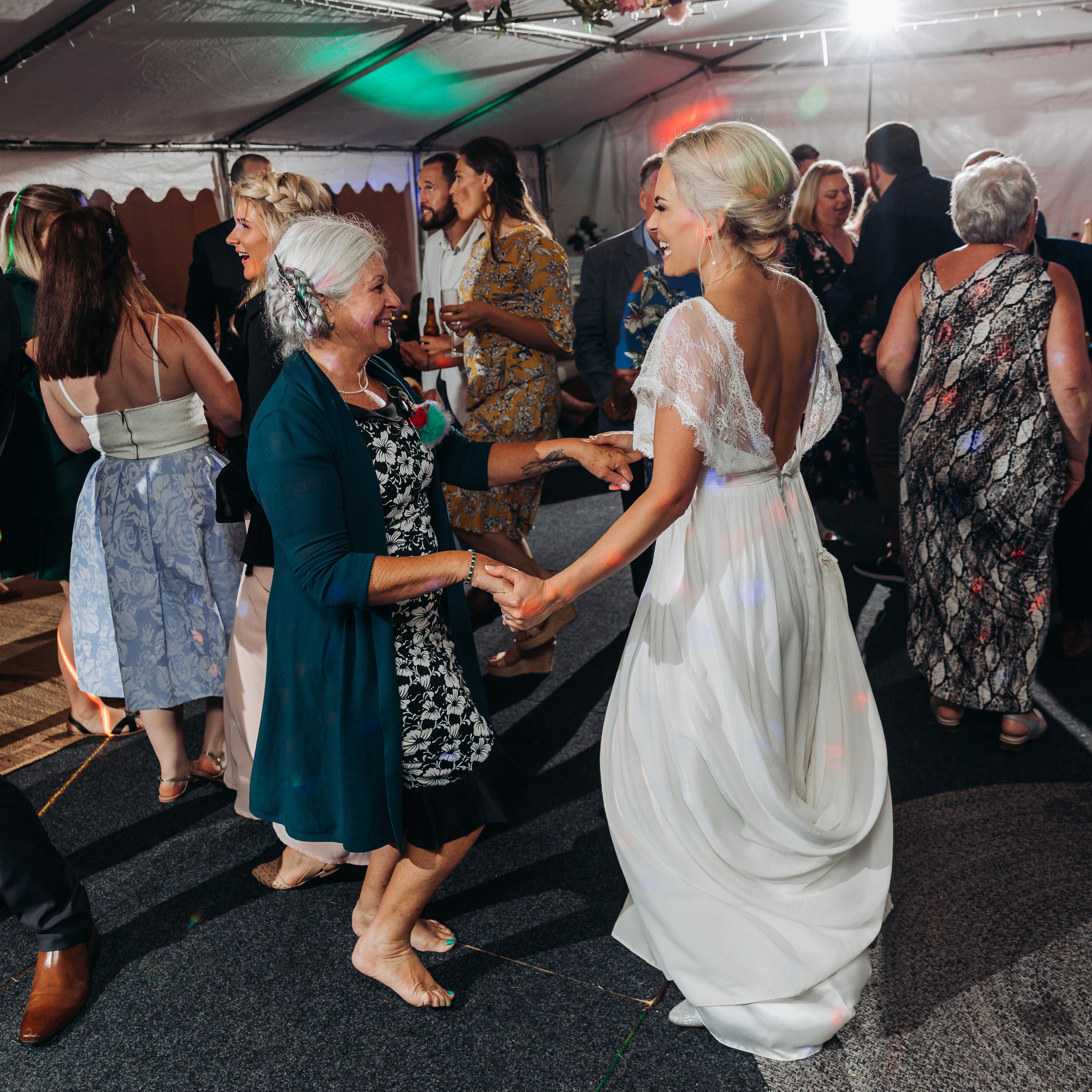 Wedding photographer in Tbilisi & Saint-Petersburg (Spb). Destination wedding photographer Peter Letu