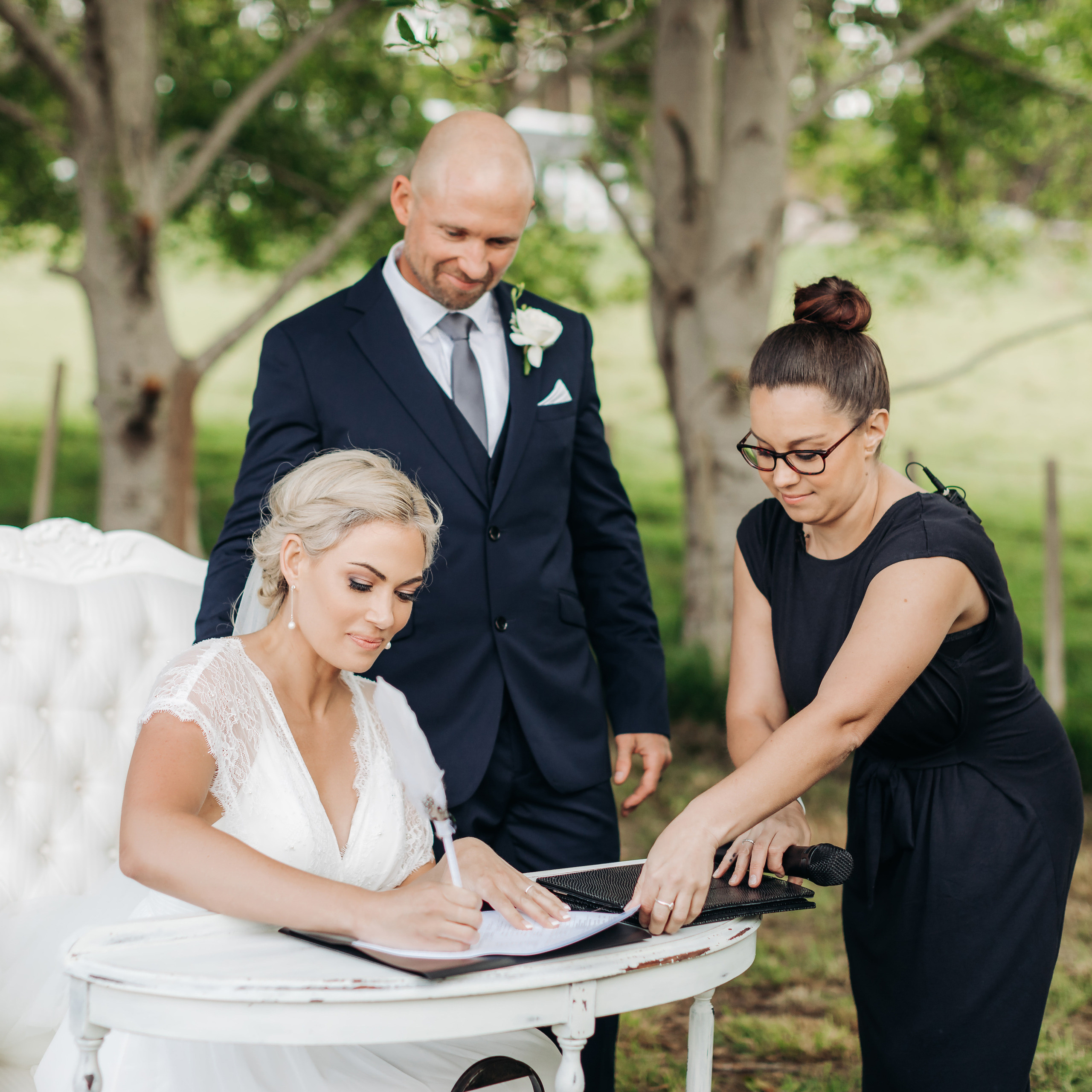 Wedding photographer in Tbilisi & Saint-Petersburg (Spb). Destination wedding photographer Peter Letu