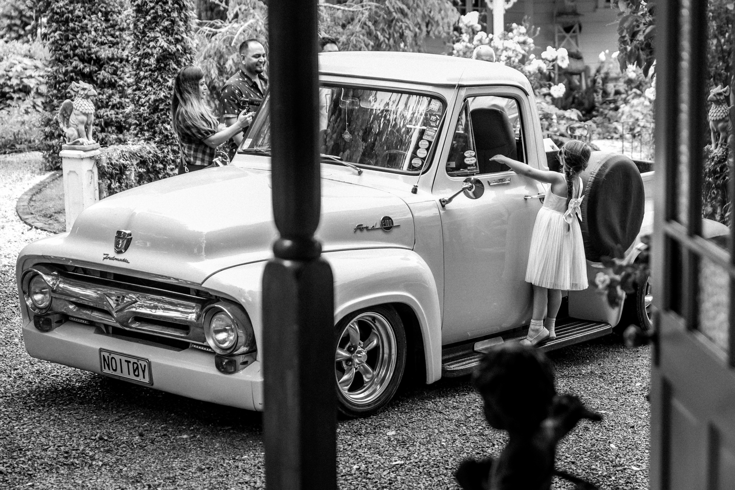 Wedding photographer in Tbilisi & Saint-Petersburg (Spb). Destination wedding photographer Peter Letu