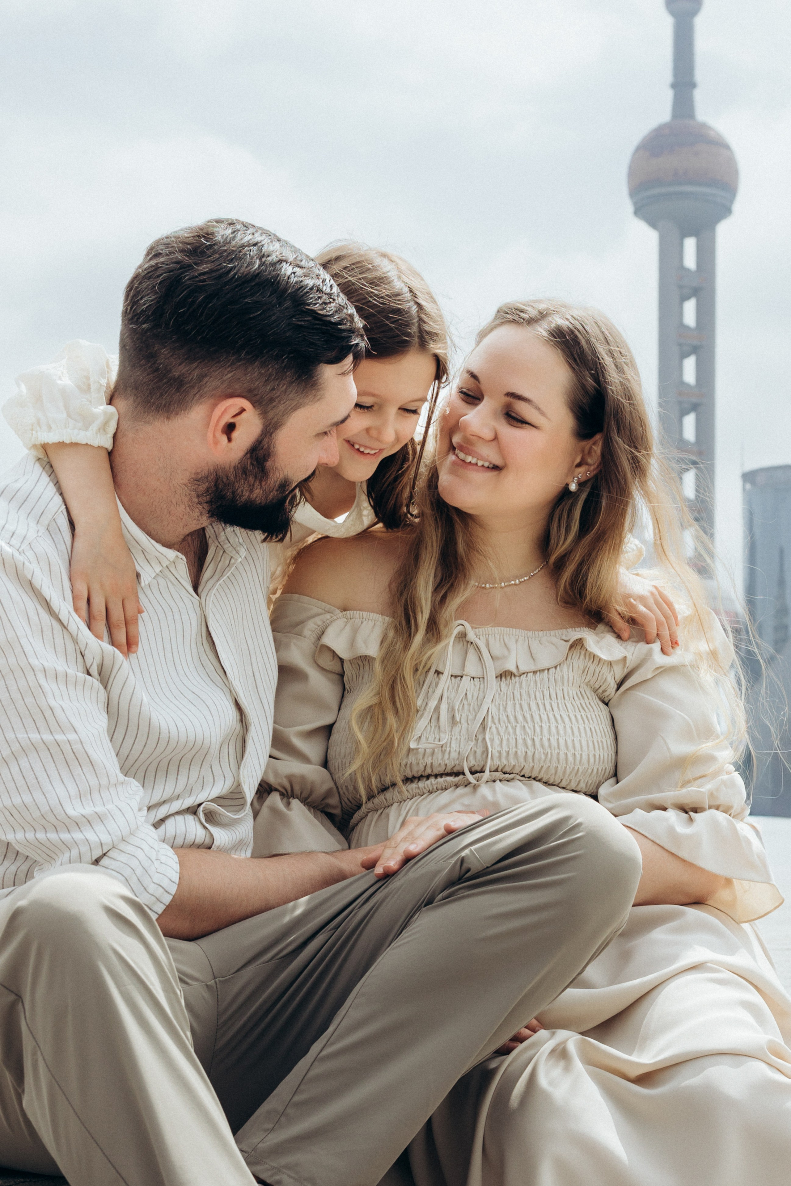 Outside. Family photographer Akulova Natalia in Shanghai, China