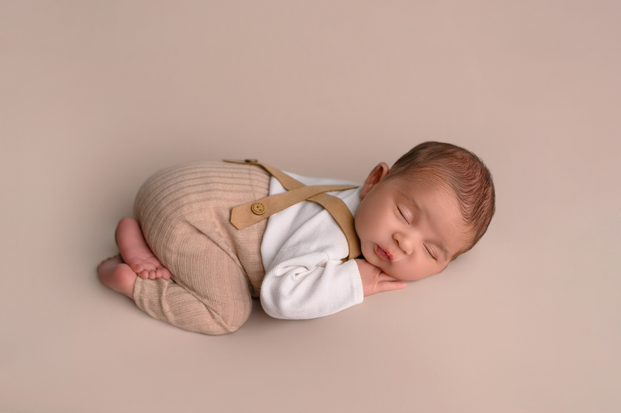 Фотосессия новорожденных Москва Фотограф ньюборн Москва Съемка новорожденного дома Москва Newborn фотограф Москва