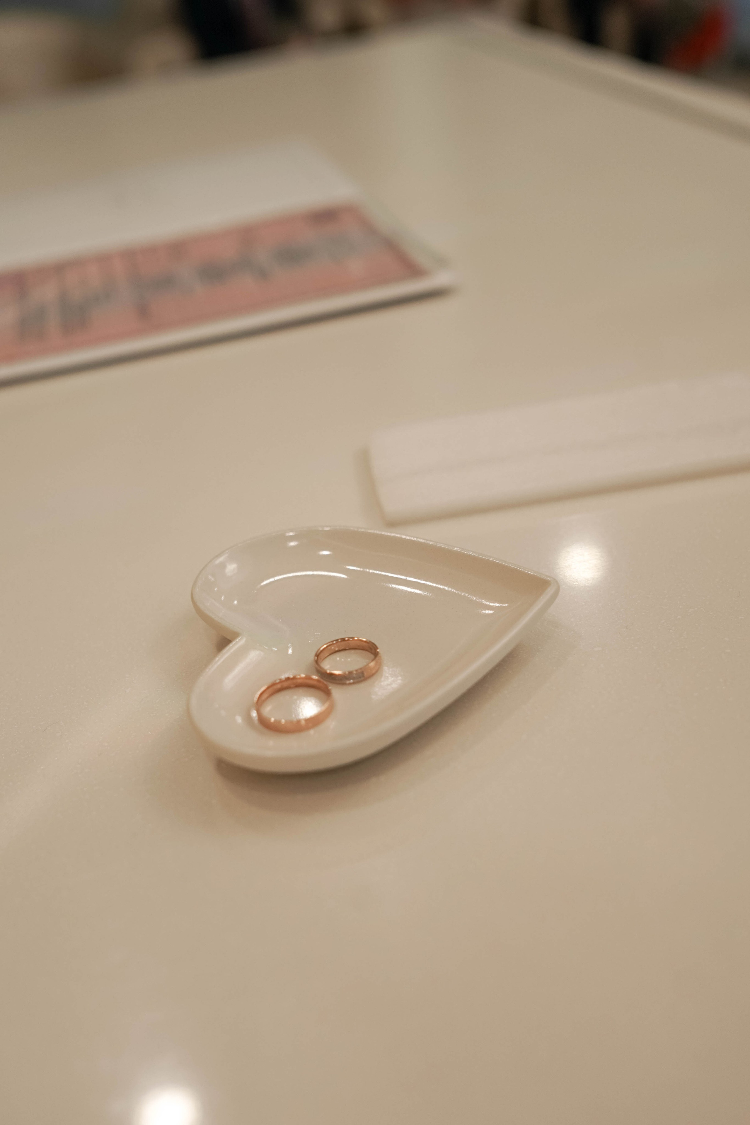 Лиза и Сережа: регистрация, прогулка и банкет. Фотограф в Иркутске