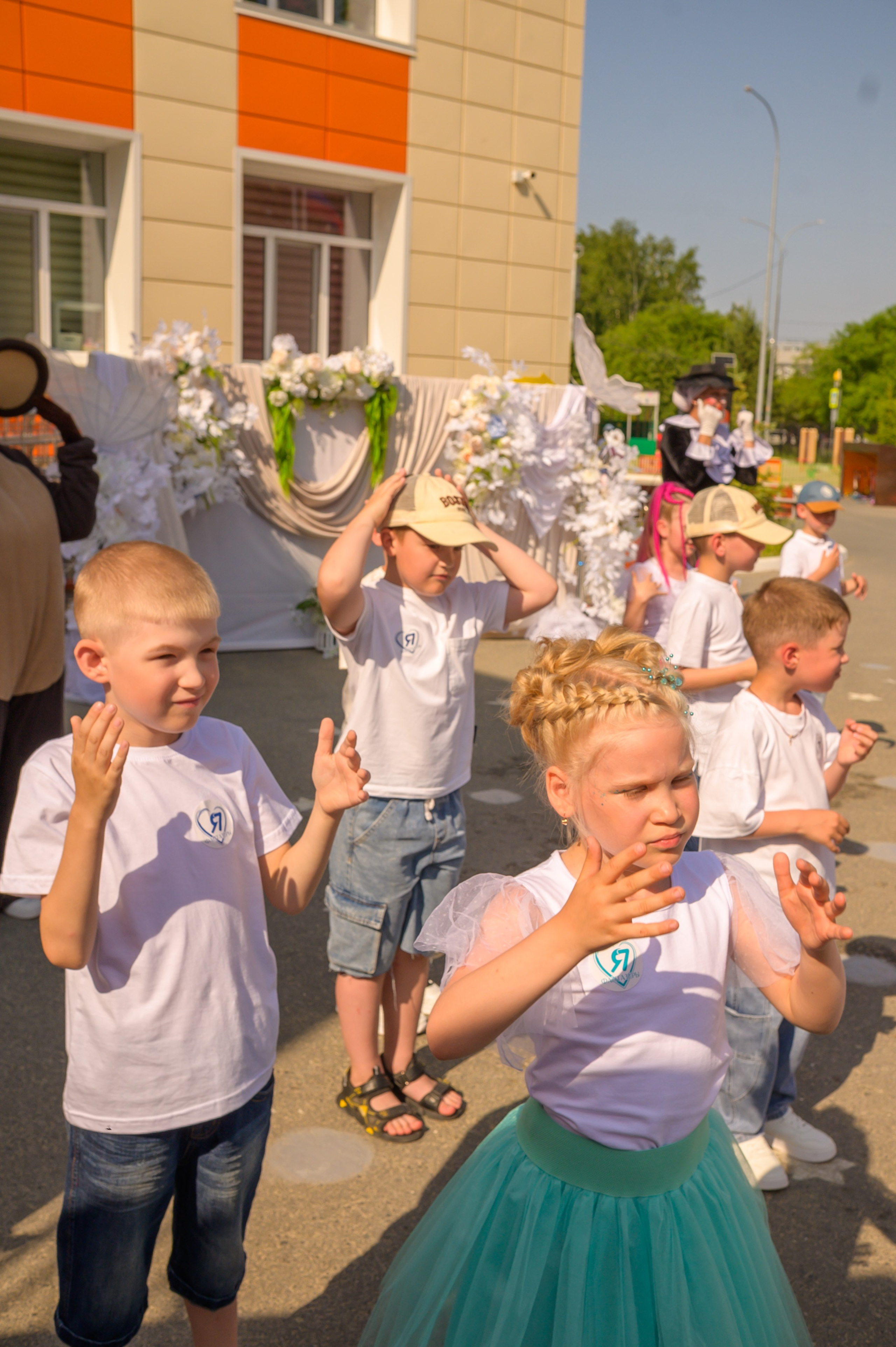 Репортаж выпускного группа «Фантазёры» 3 садик. Фотограф новорожденных, семейный детский в Тюмени Татьяна Морозова