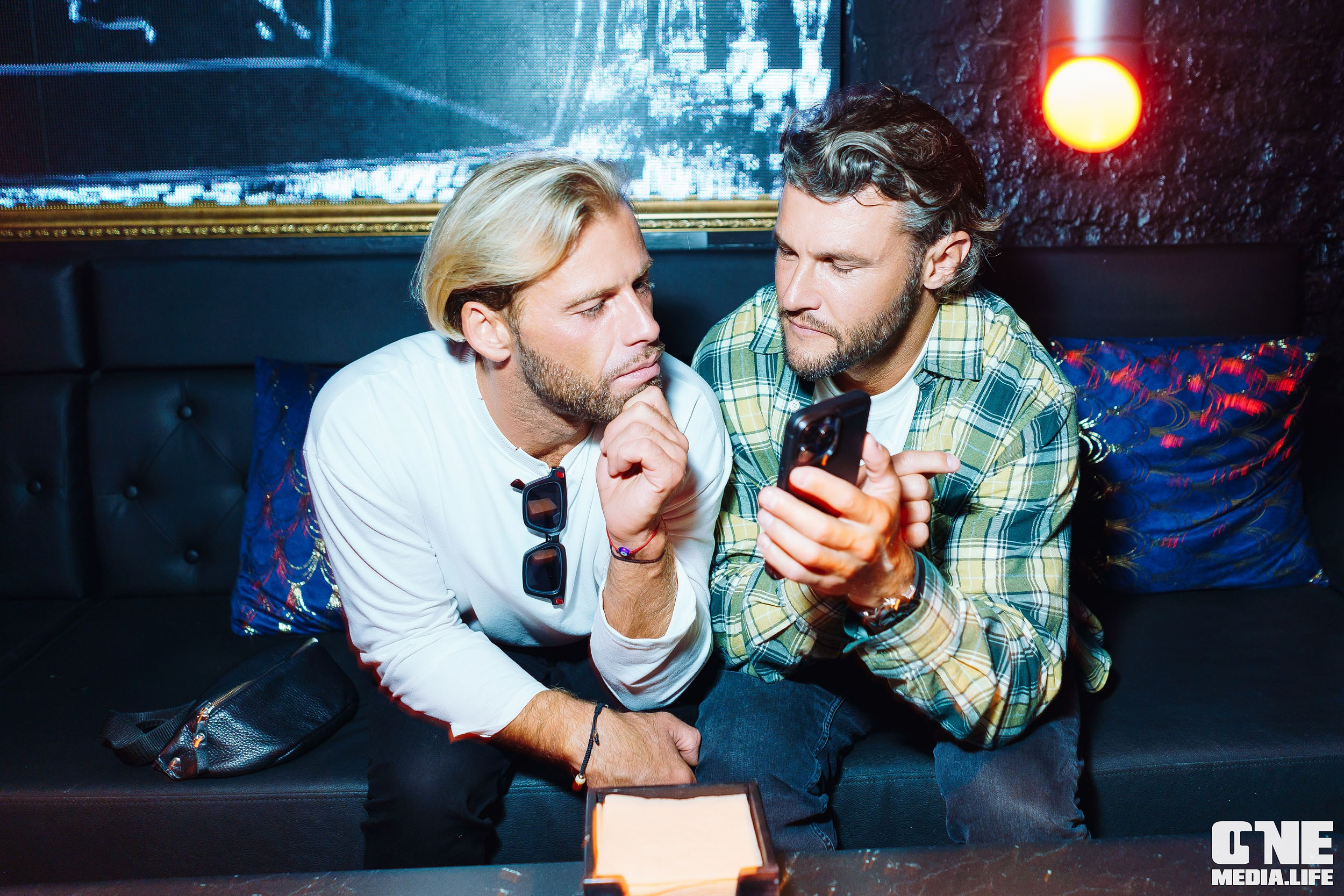 Фоторепортаж из Secret bar. One Media Life: фоторепортажи, фотоотчеты с мероприятий и заведений