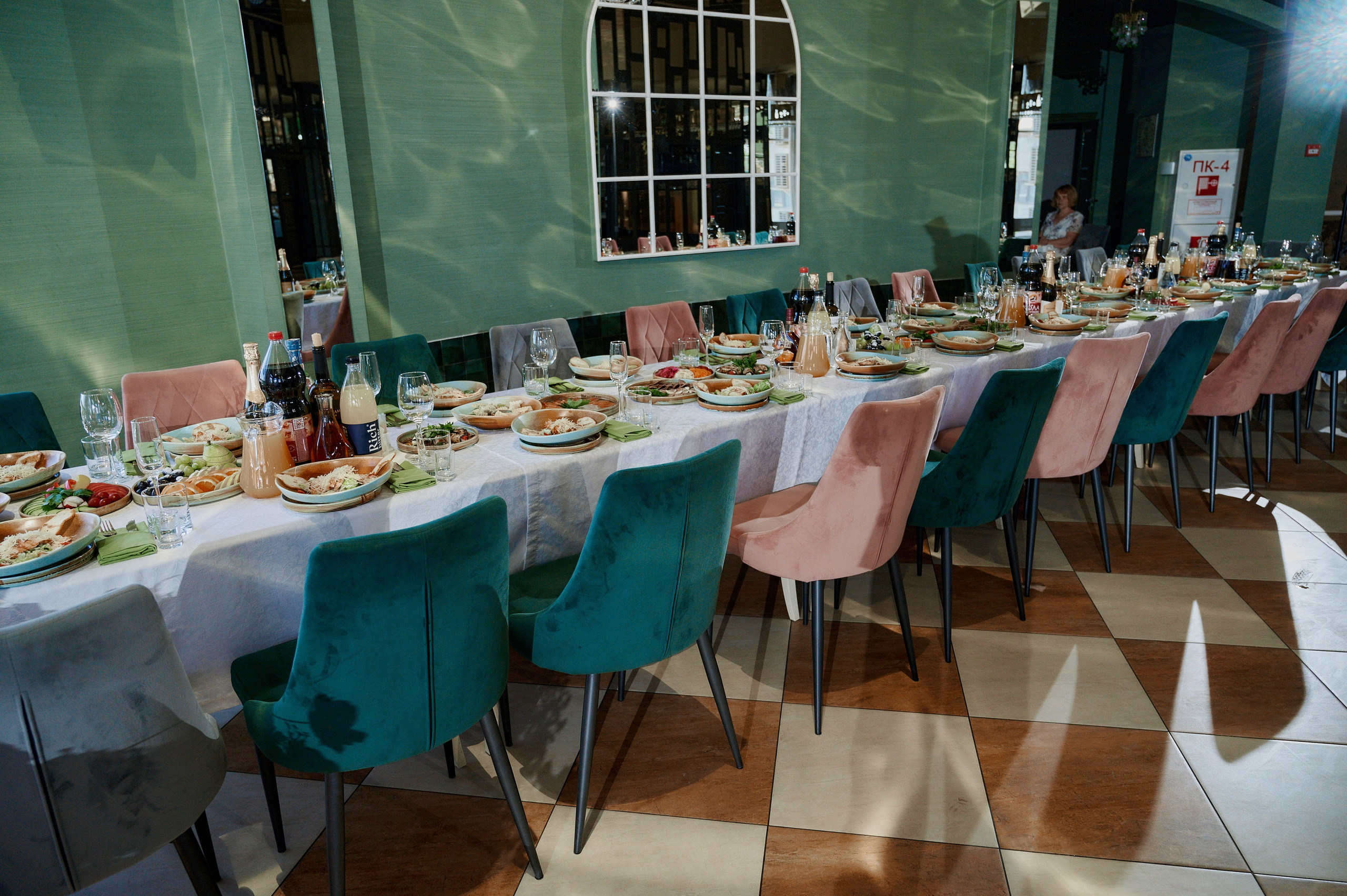 Олег и Лиза. Фото-видеосъемка свадеб Venson Films