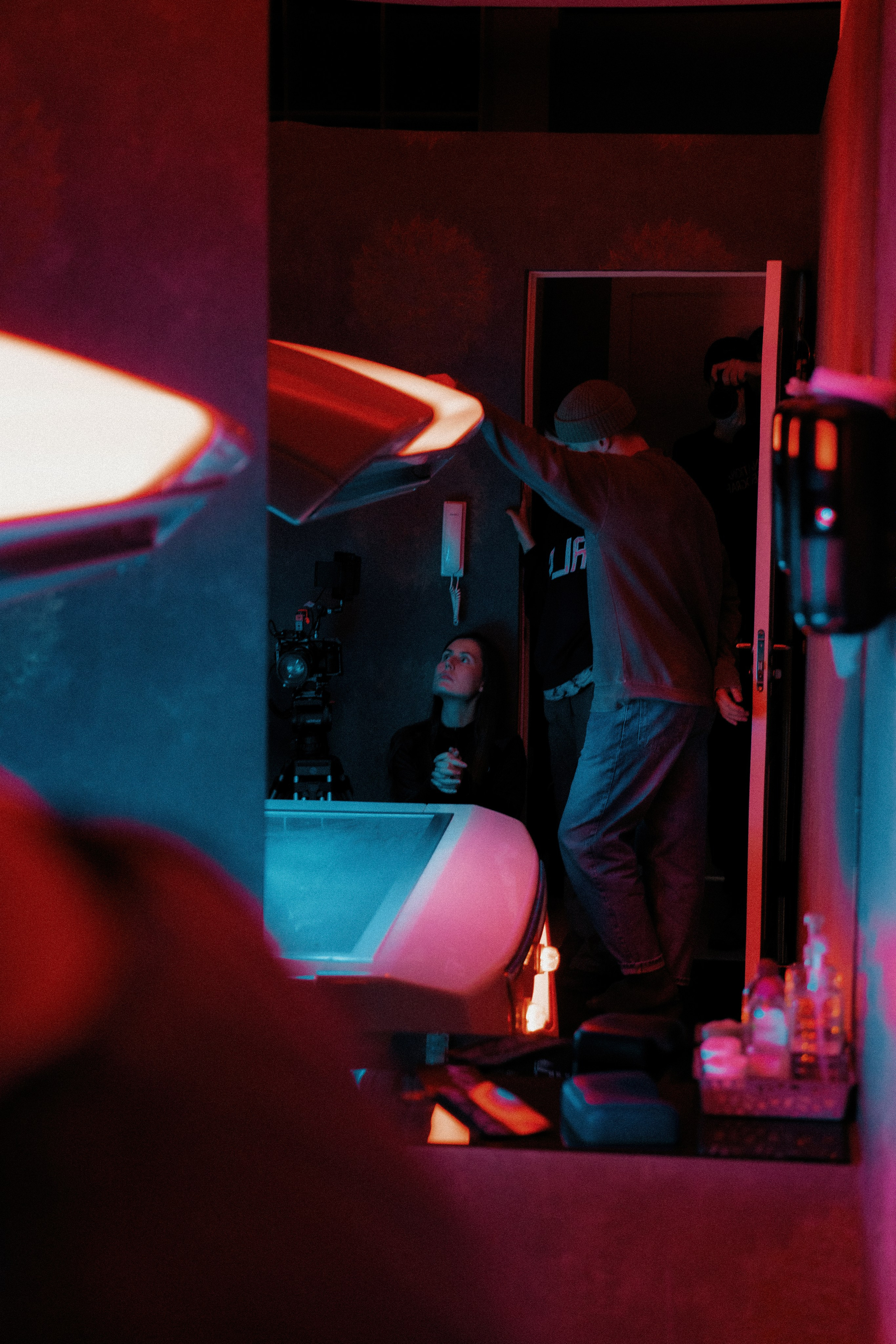 Loweliness. Backstage. @tomrus: Рустам Шагиморданов — фотограф