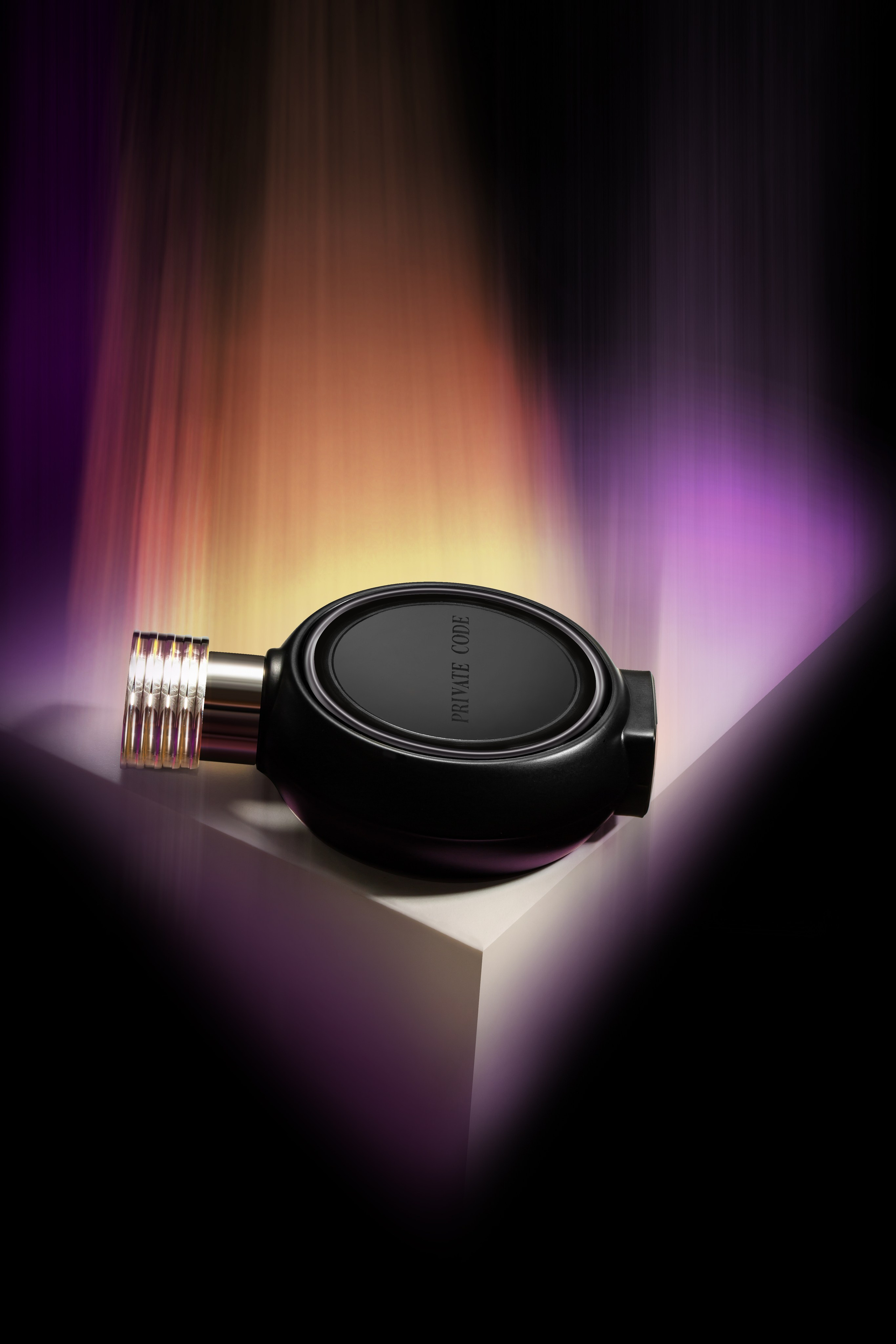 Художественная обработка парфюмов | Студия SVITHART