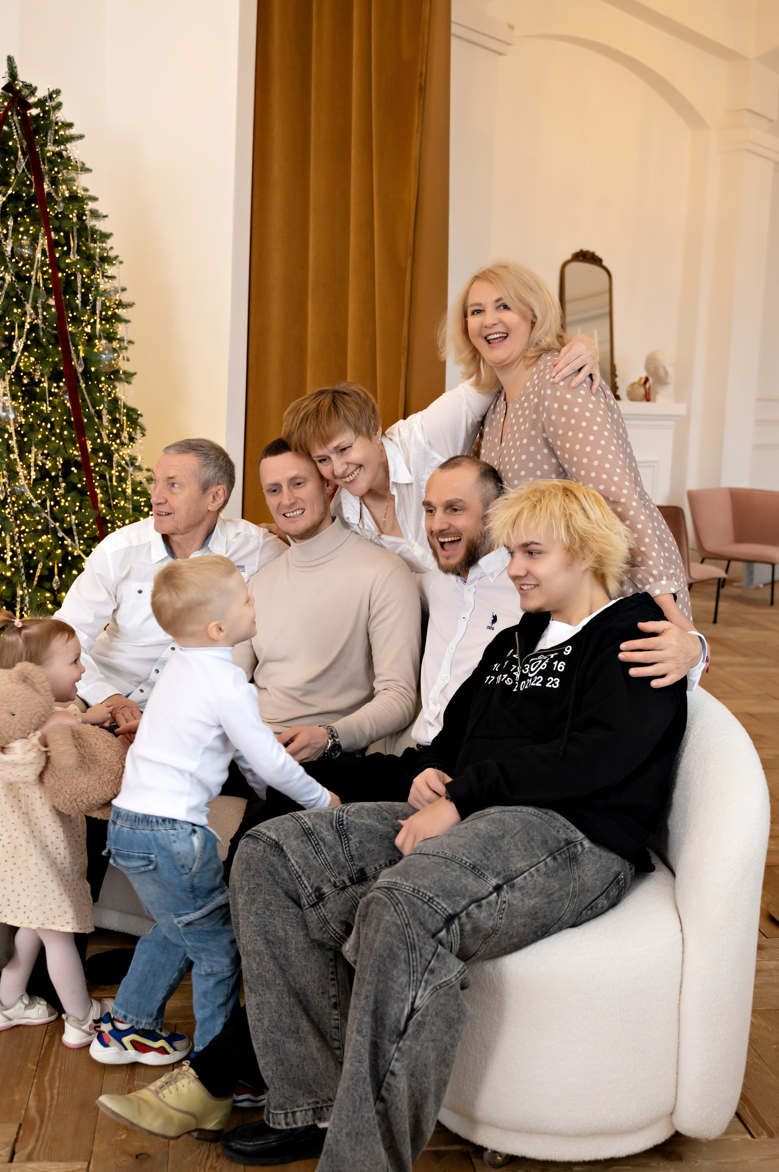 Семья Логиновых. Елена Задорина