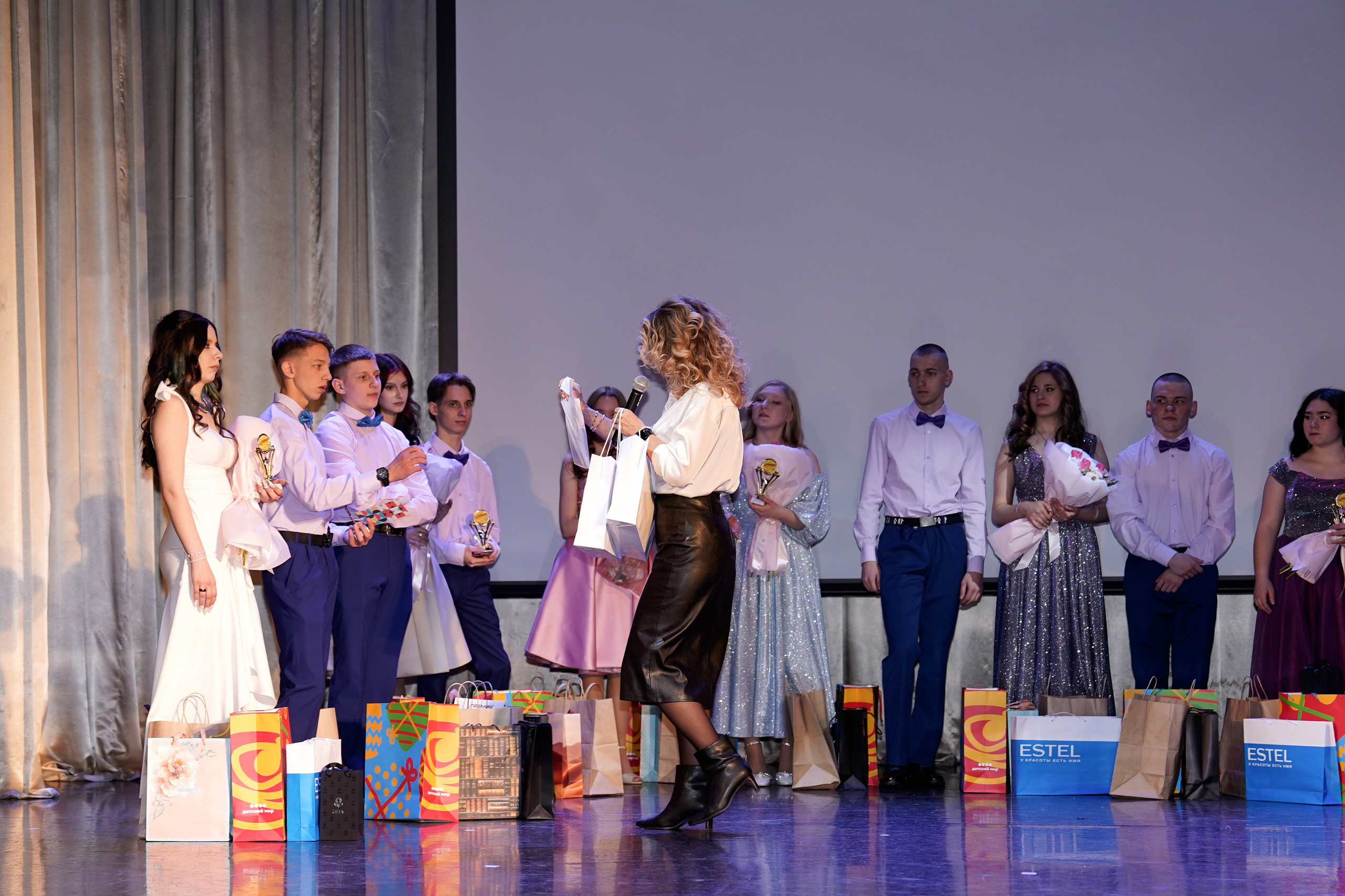 Благотворительный концерт. Главная