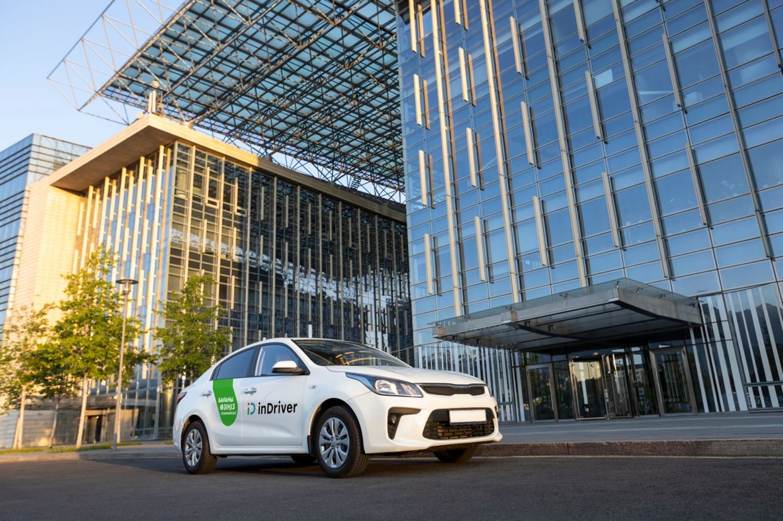 Реклама. Фотограф в Алматы Виктор Магдеев