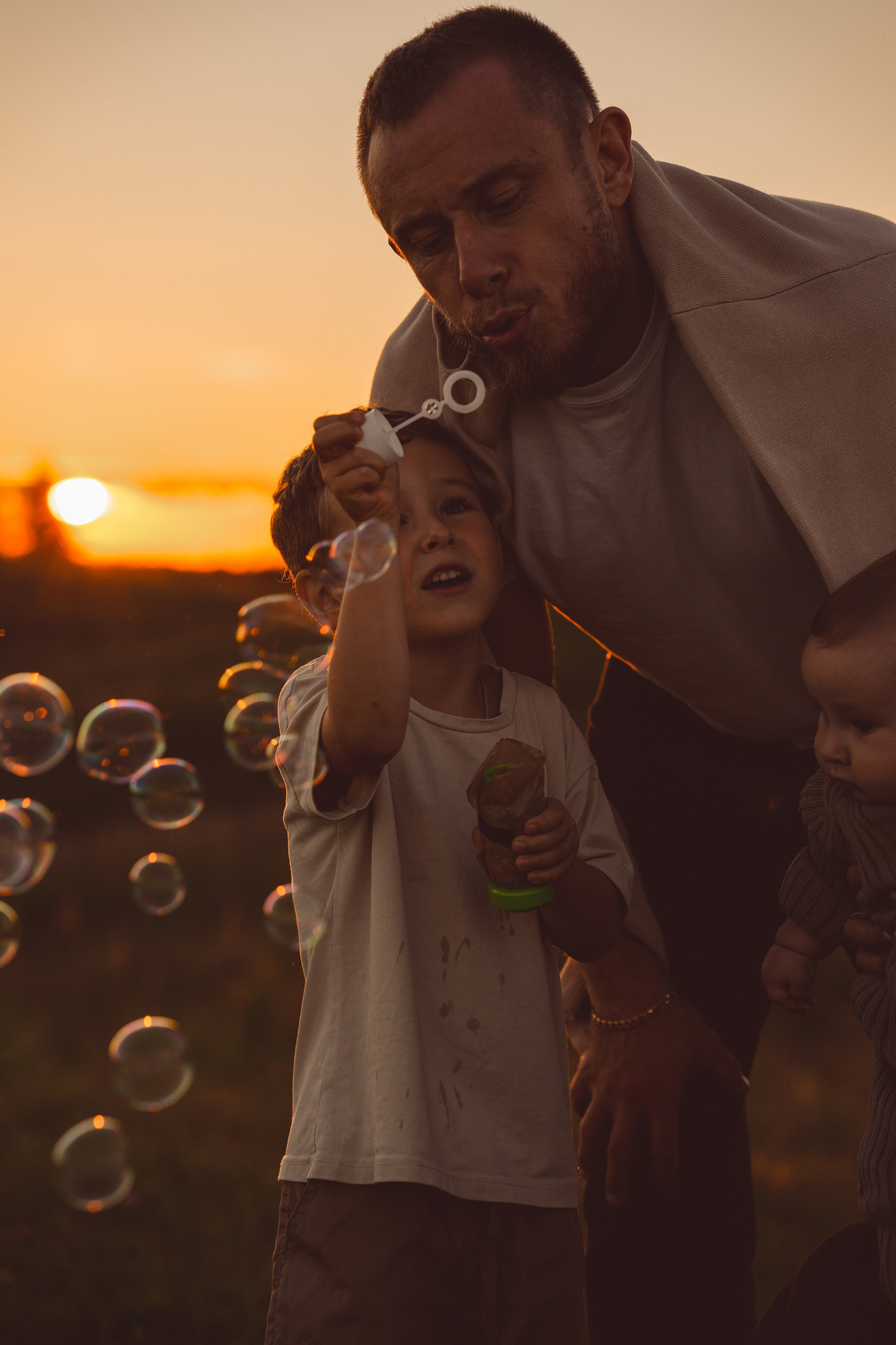 Семья Тони и Саши на закате. Семейный и портретный фотограф в Санкт-Петербурге Татьяна Гримоть