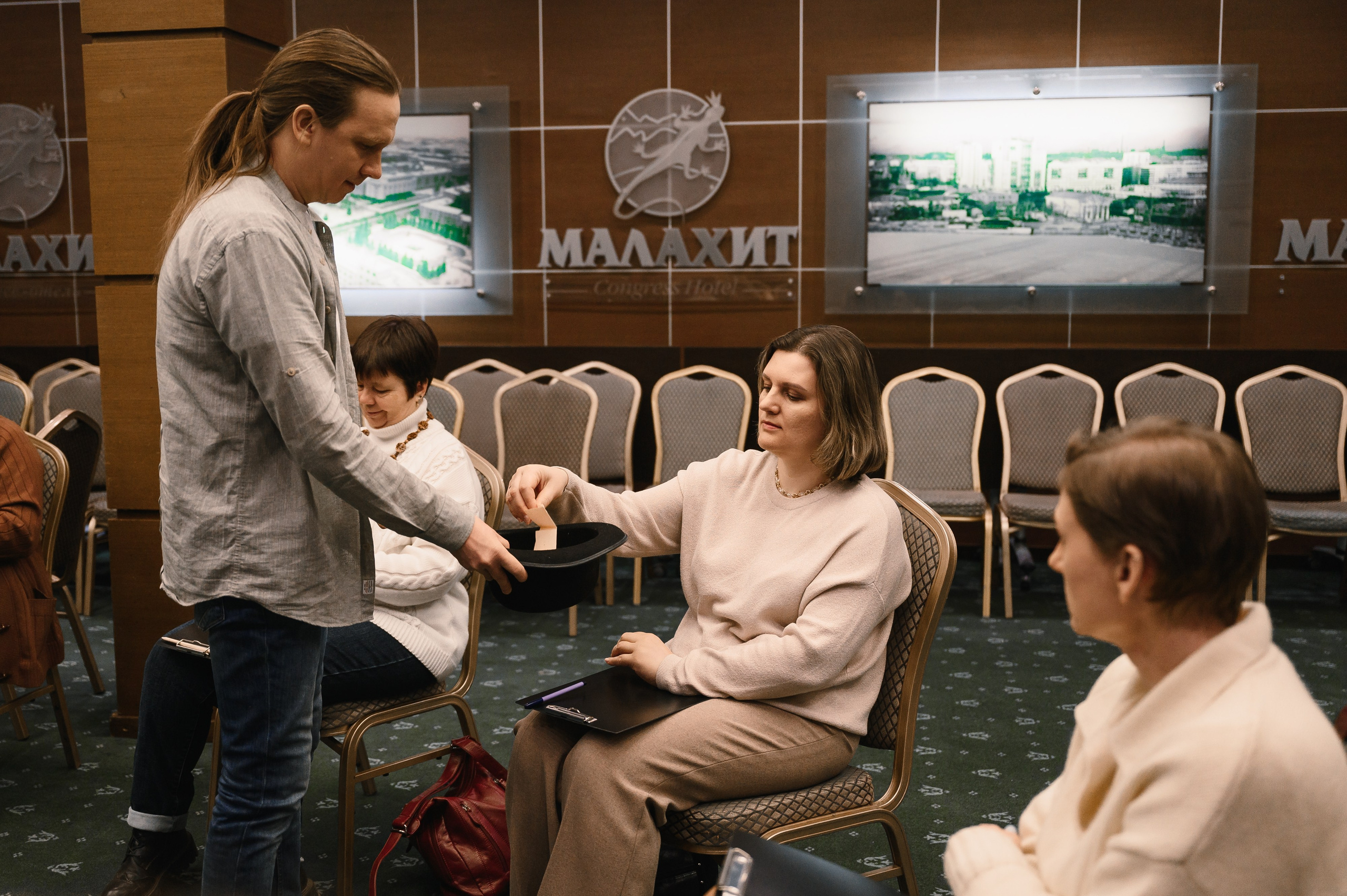 «Театр в квадрате». Клуб Читалка. Wedding and family photographer USA