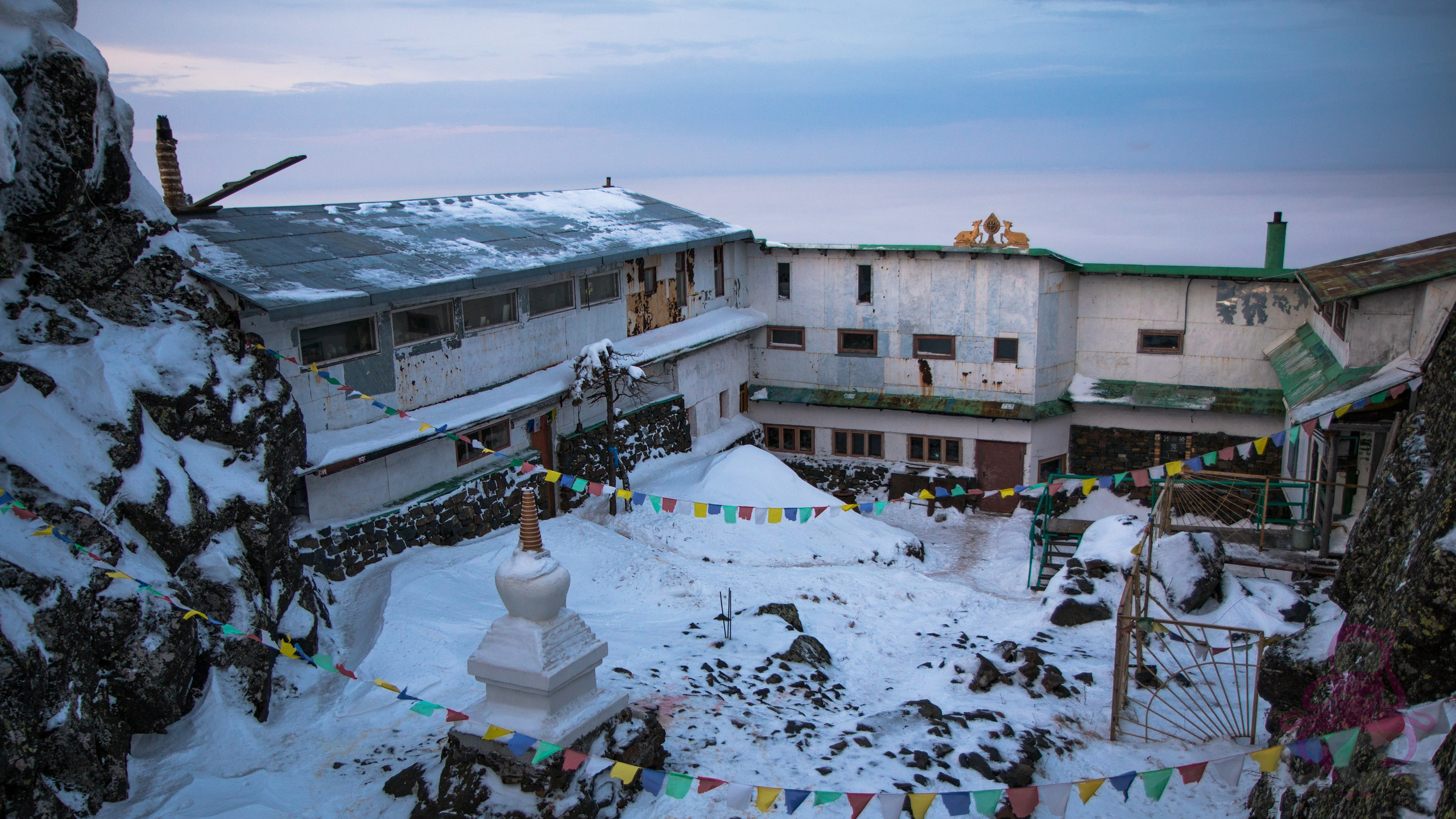 Буддистский монастырь Шад Тчуп Линг. Предметный и репортажный фотограф Алексей Кротов