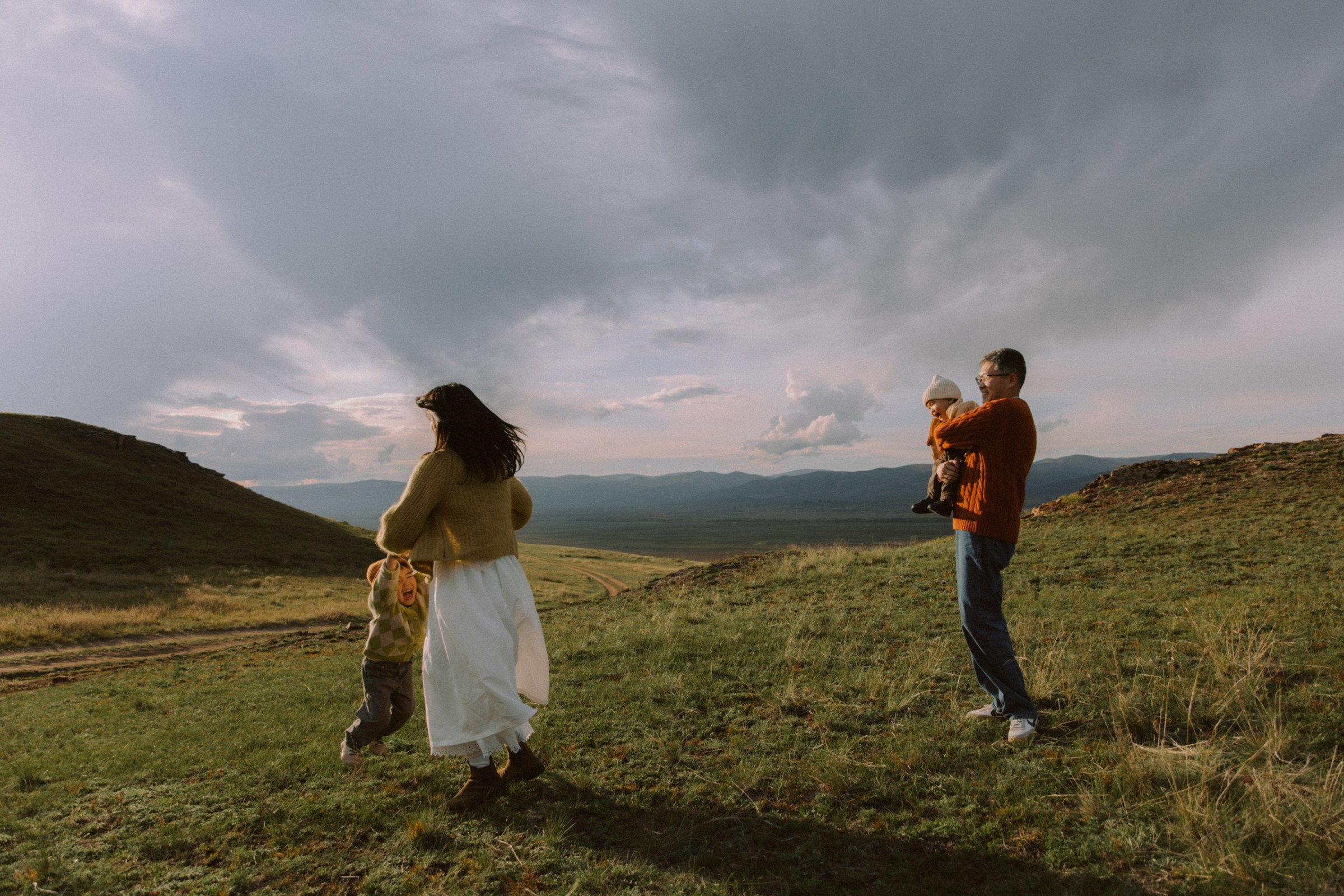Семья Вадима и Долгормы. Фотограф Улан-Удэ