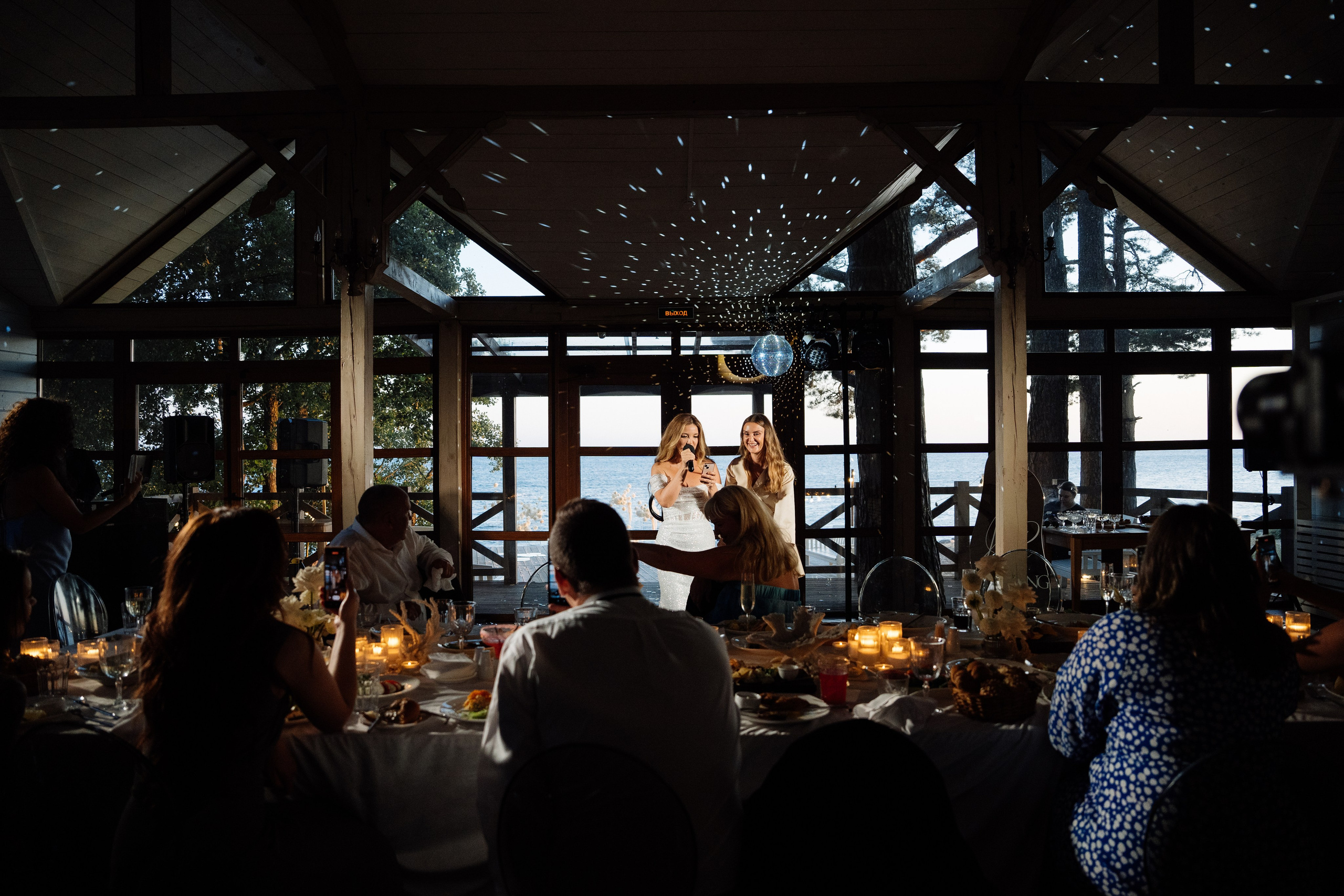 Свадьба в русской рыбалке. Свадебный фотограф организатор в Санкт-Петербурге Ассоль Опарина