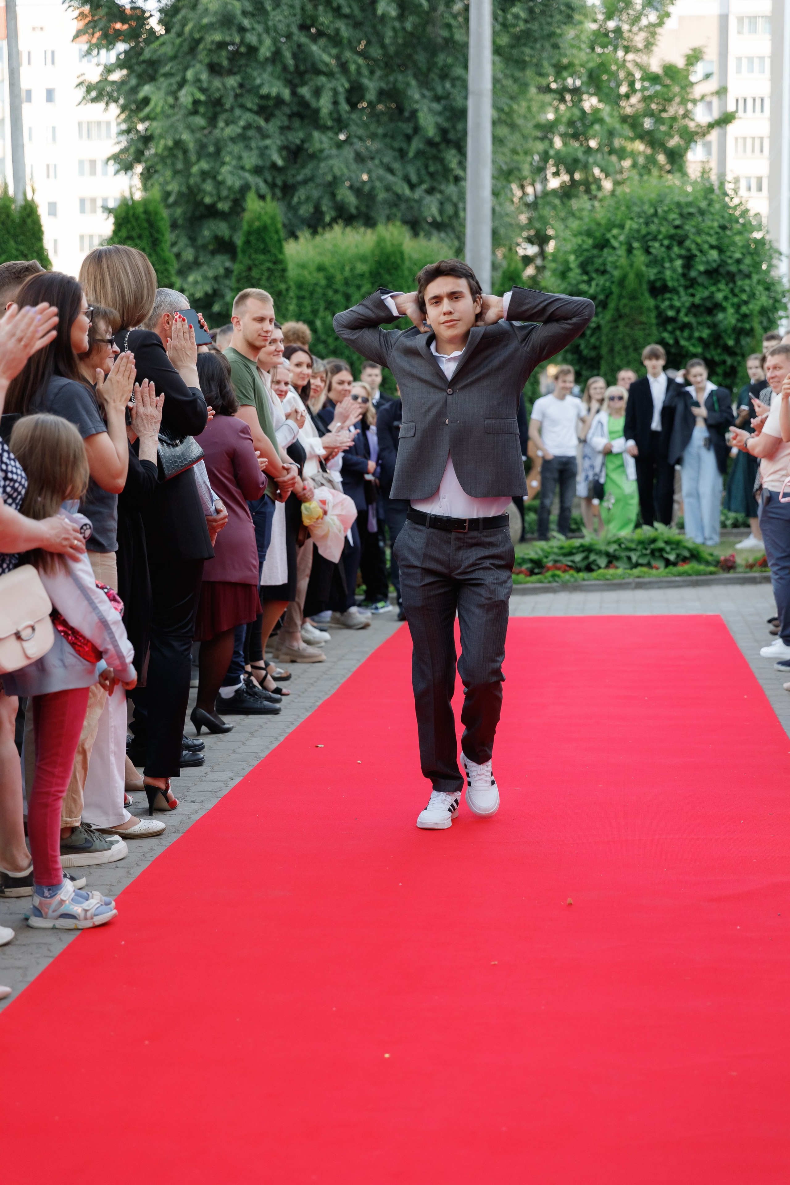 Школьный выпускной 2023 год в Минске. Свадебный фотограф в Минске/Беларуси Сергей Спиридонов