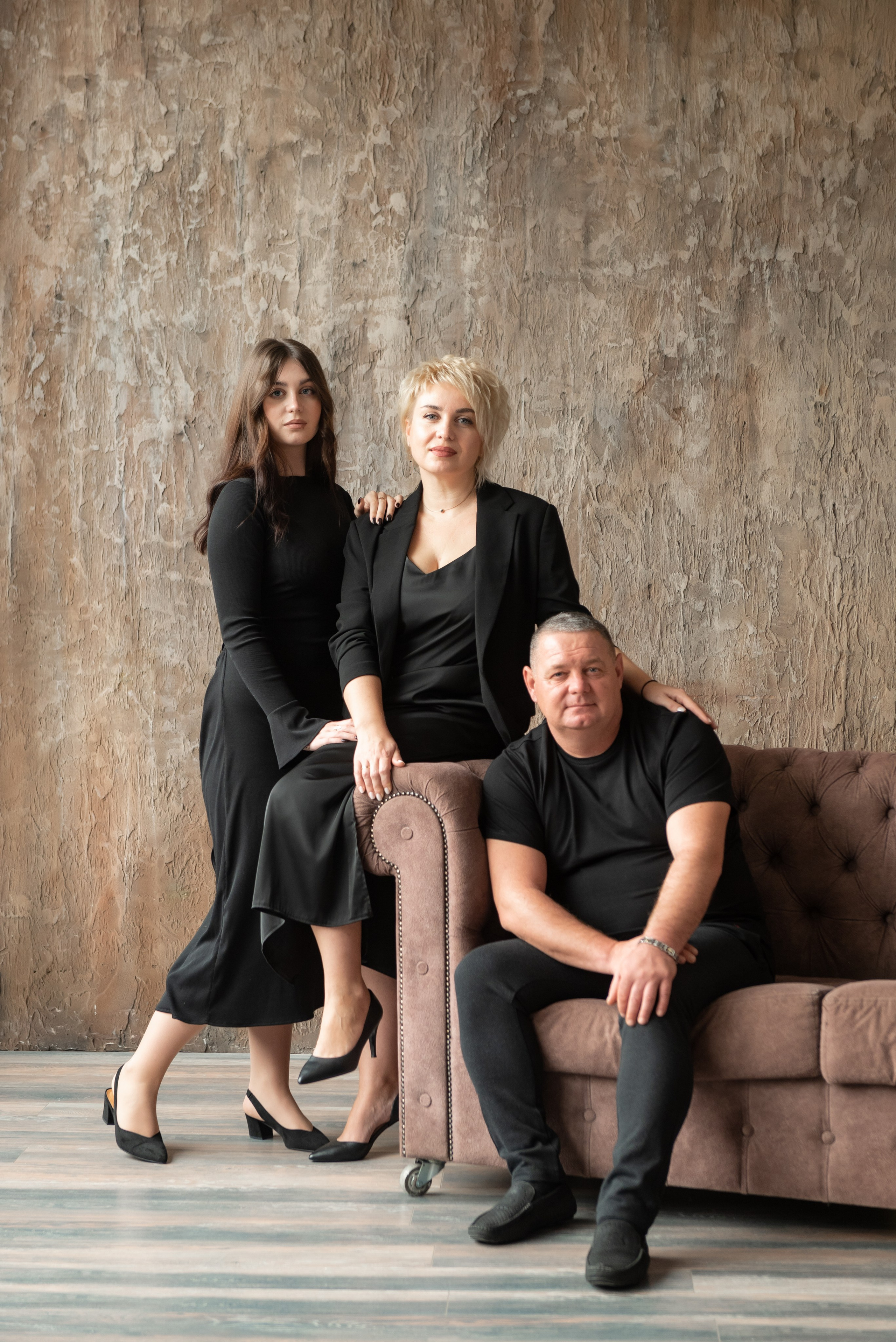 Евгений Катя и Виолетта. Семейный фотограф Ирина Сгибнева