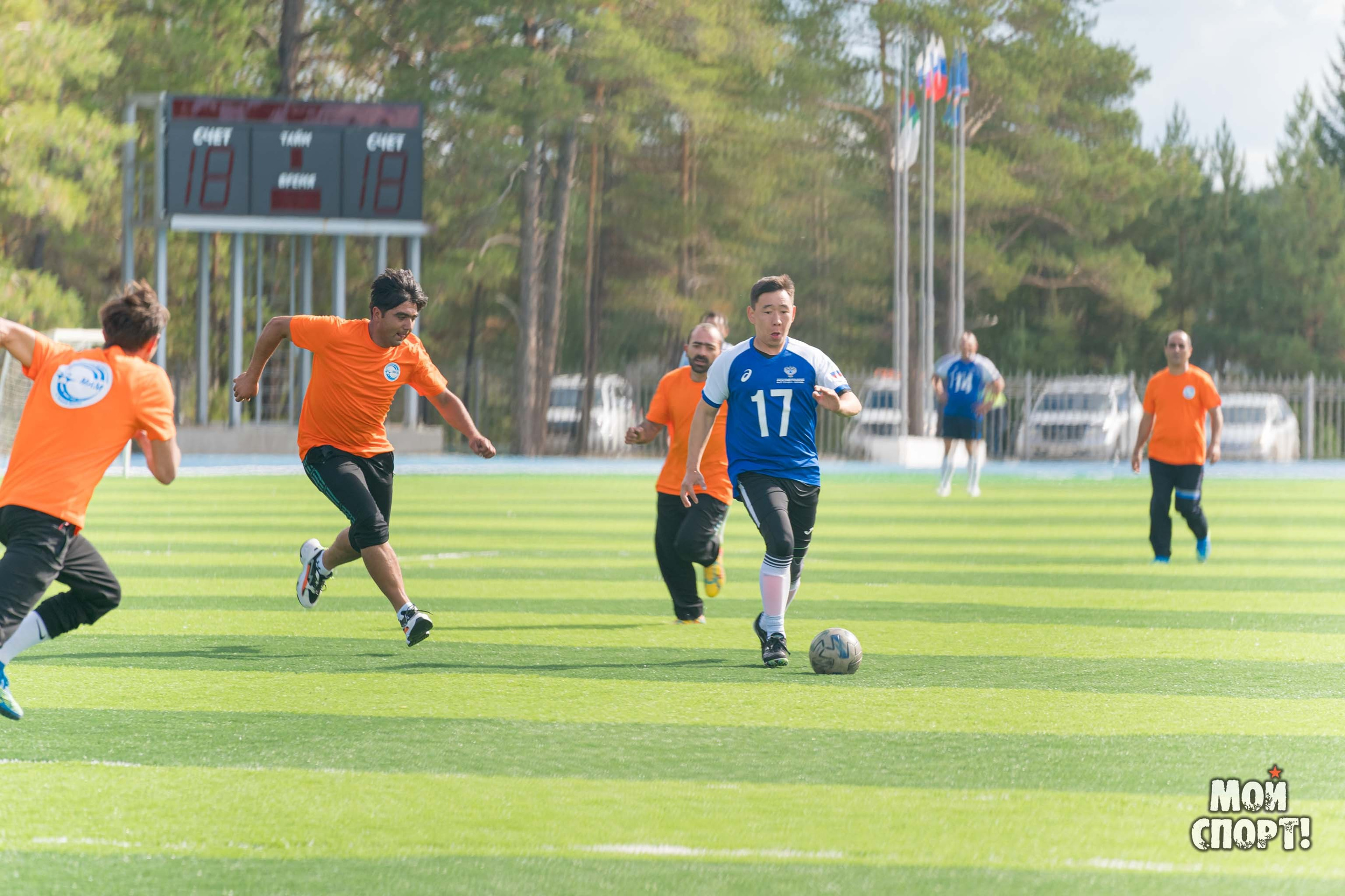 Товарищеская игра по футболу между командами ФКУ Упрдор «Вилюй», МР «Горный улус» и ООО «Мегинские автомагистрали». Студия «Мой Спорт!» — все о спорте в Якутии