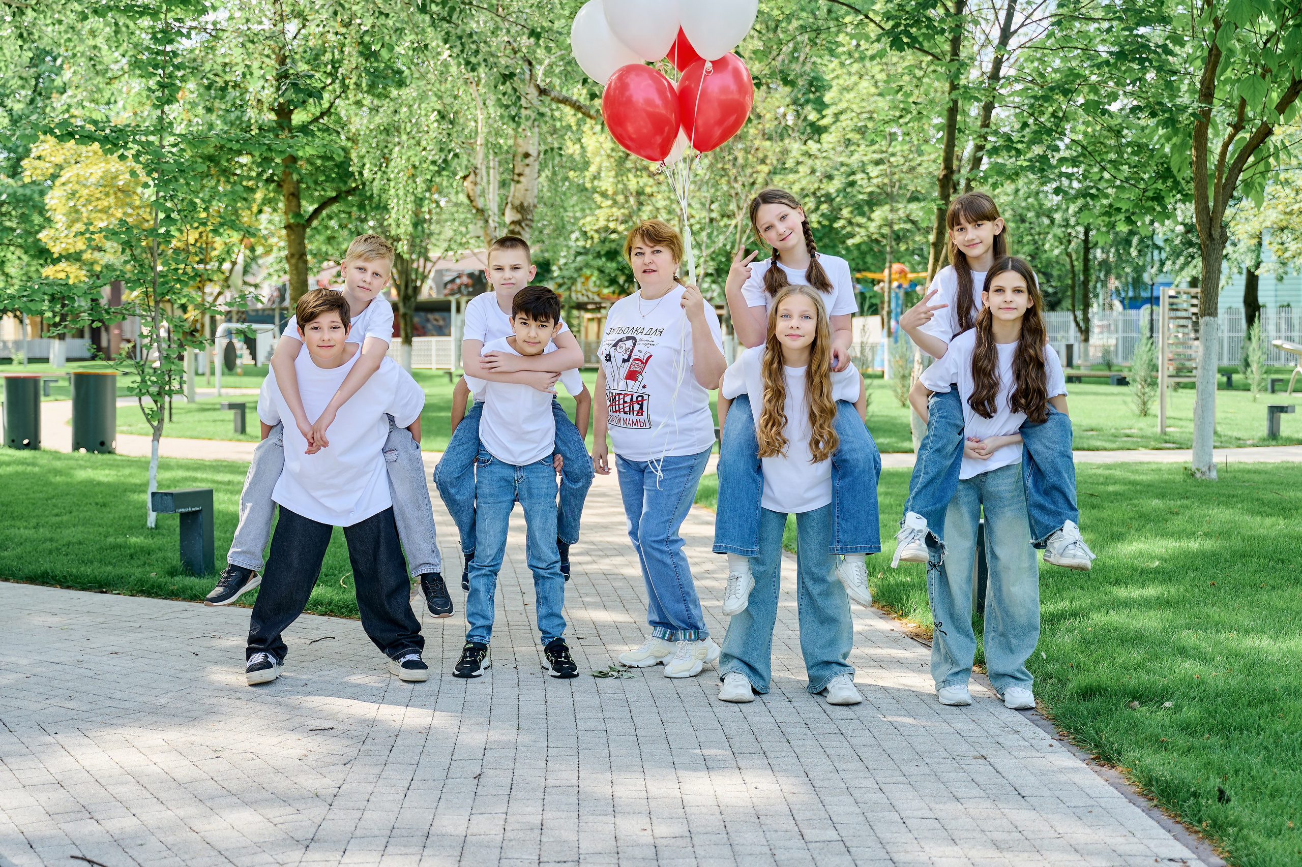 Фотосессия 4 Б класса СОШ 1. Школьный и семейный фотограф/видеограф в г. Курганинске