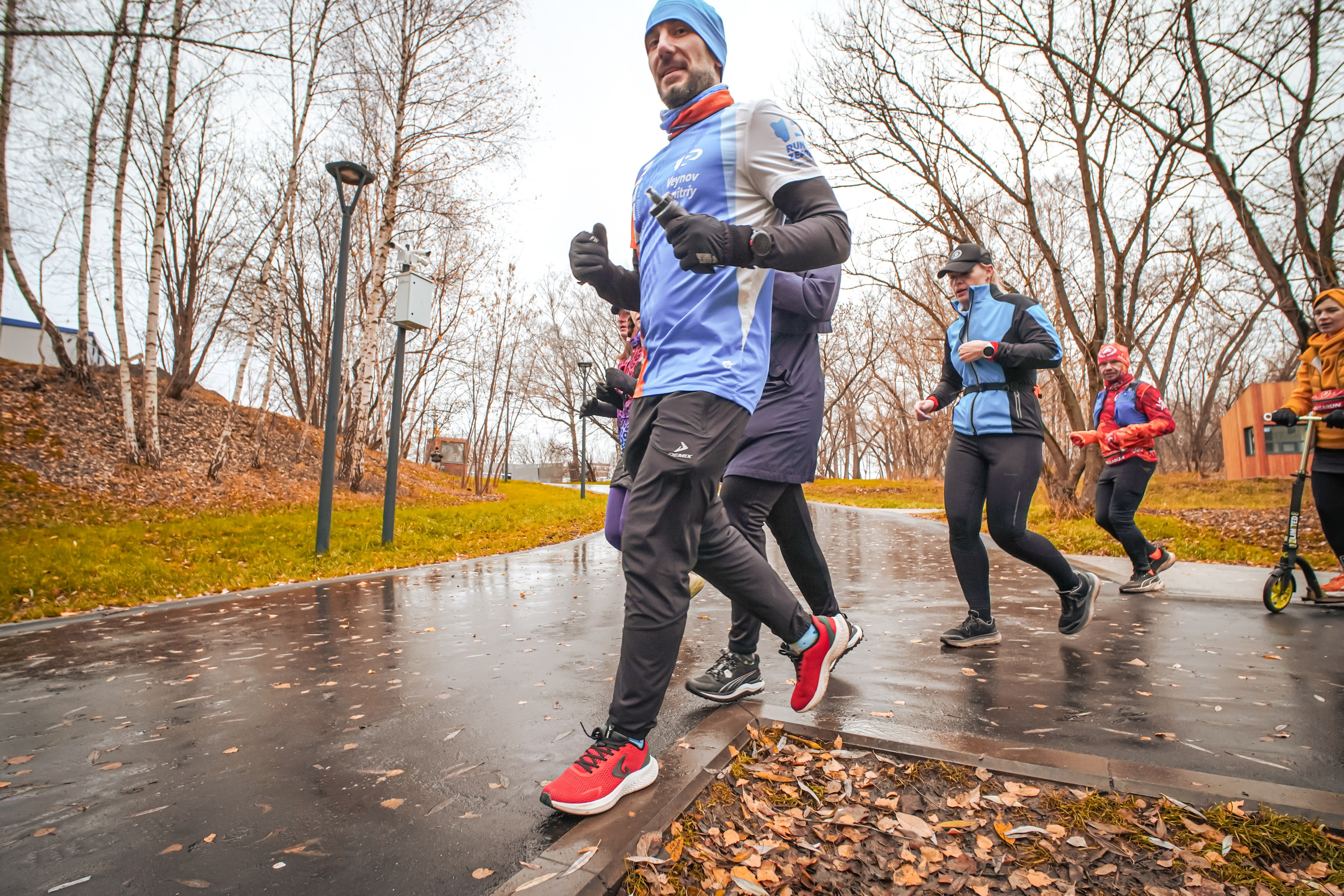 #марафонудома #яuzarun 2024 2-я петля, группа 6:30. Роман Капилюшов. Бег. Фото. Видео. г. Люберцы