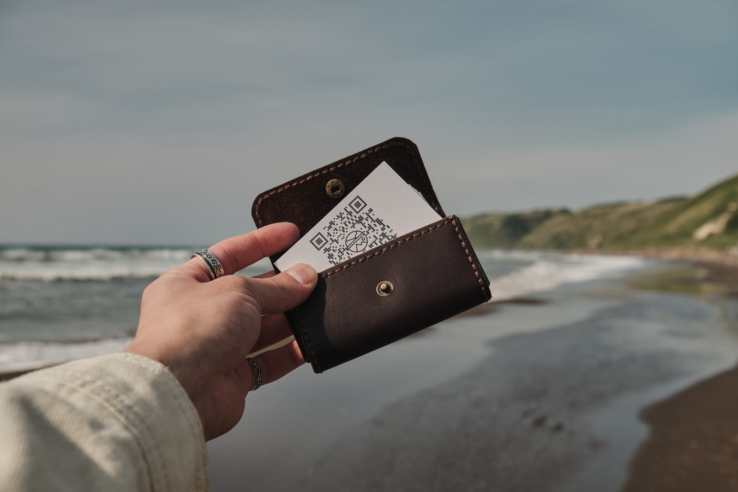 Business card holder