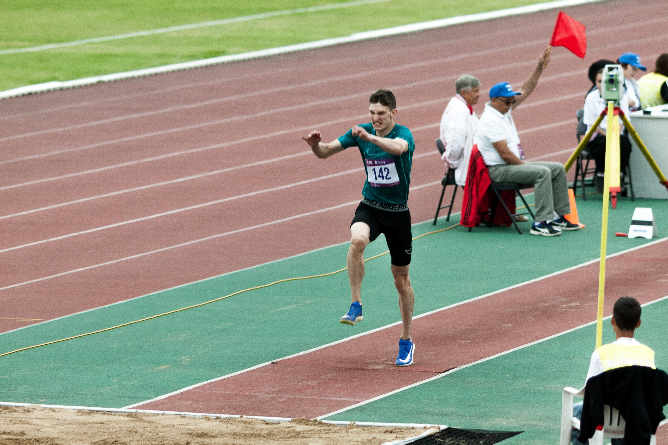 ЛА 5 июля 2025. Фотография