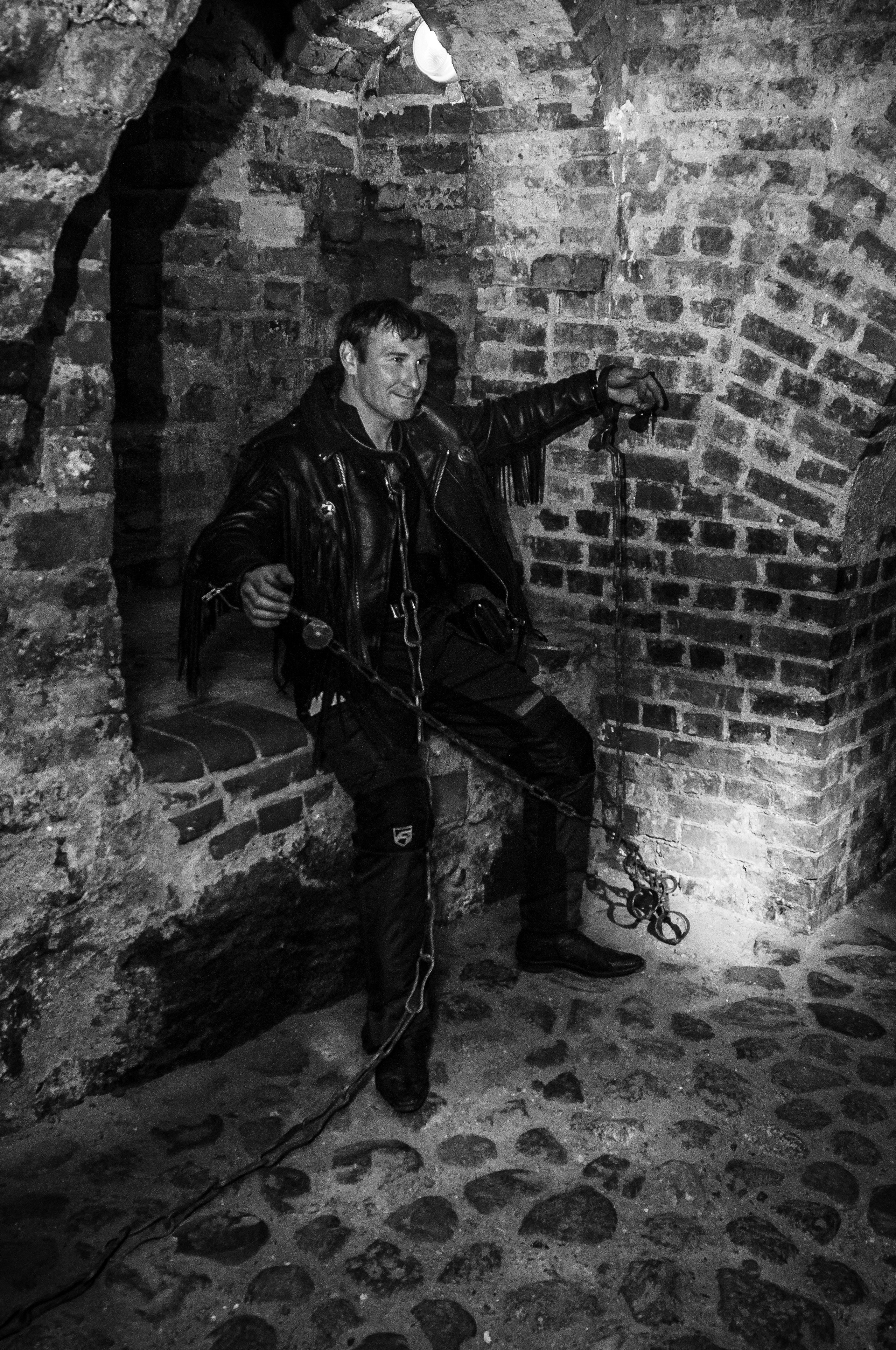 Мирский замок 2013. Фотограф Антон Швец — Монохромная реальность