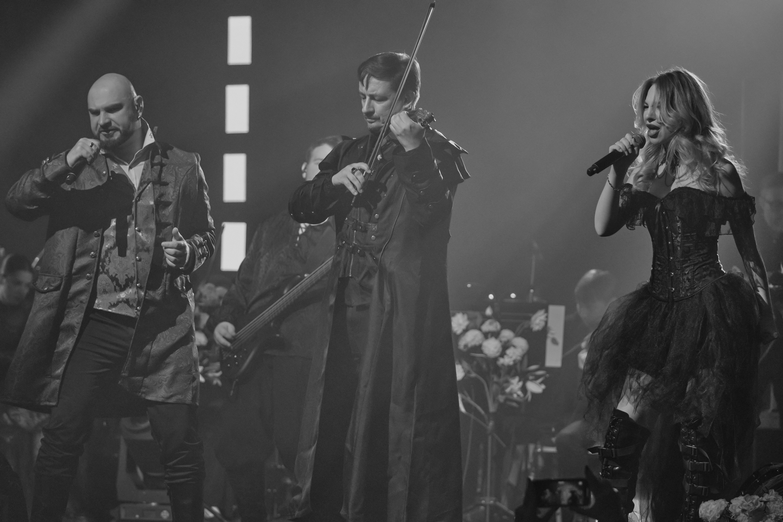 Saphath с симф.оркестром. Фотограф. г. Южно-Сахалинск. Олег Толстов