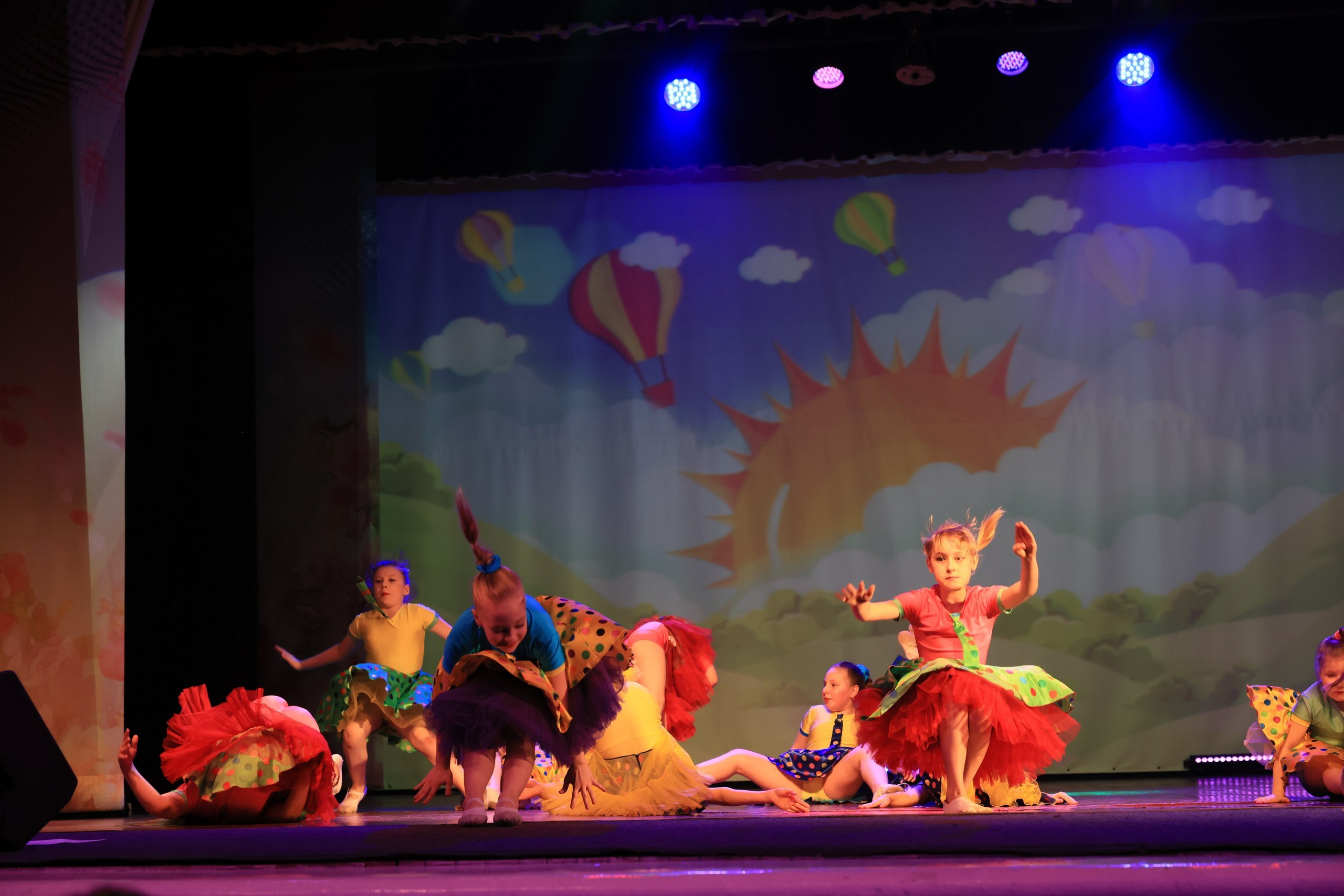 Концерт к 8 Марта в ДК «Металлург» г. Тула. Фотограф в Туле Крупский АнДРей. Фотостудия «КАДР71» в Туле